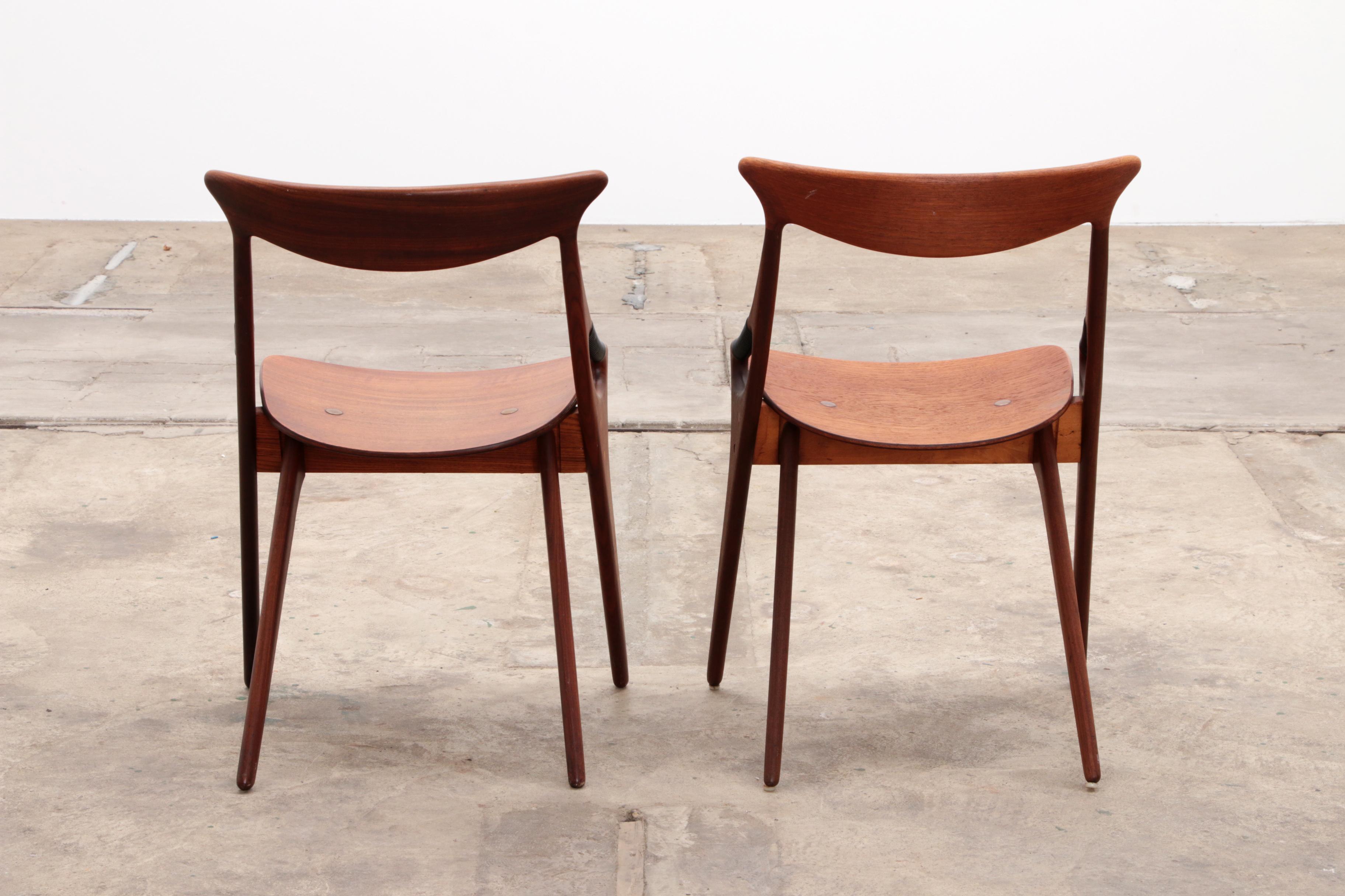 Set of 8 dinning chairs model 71, Arne Hovmand Olsen for Mogens Kold, 1960s 3