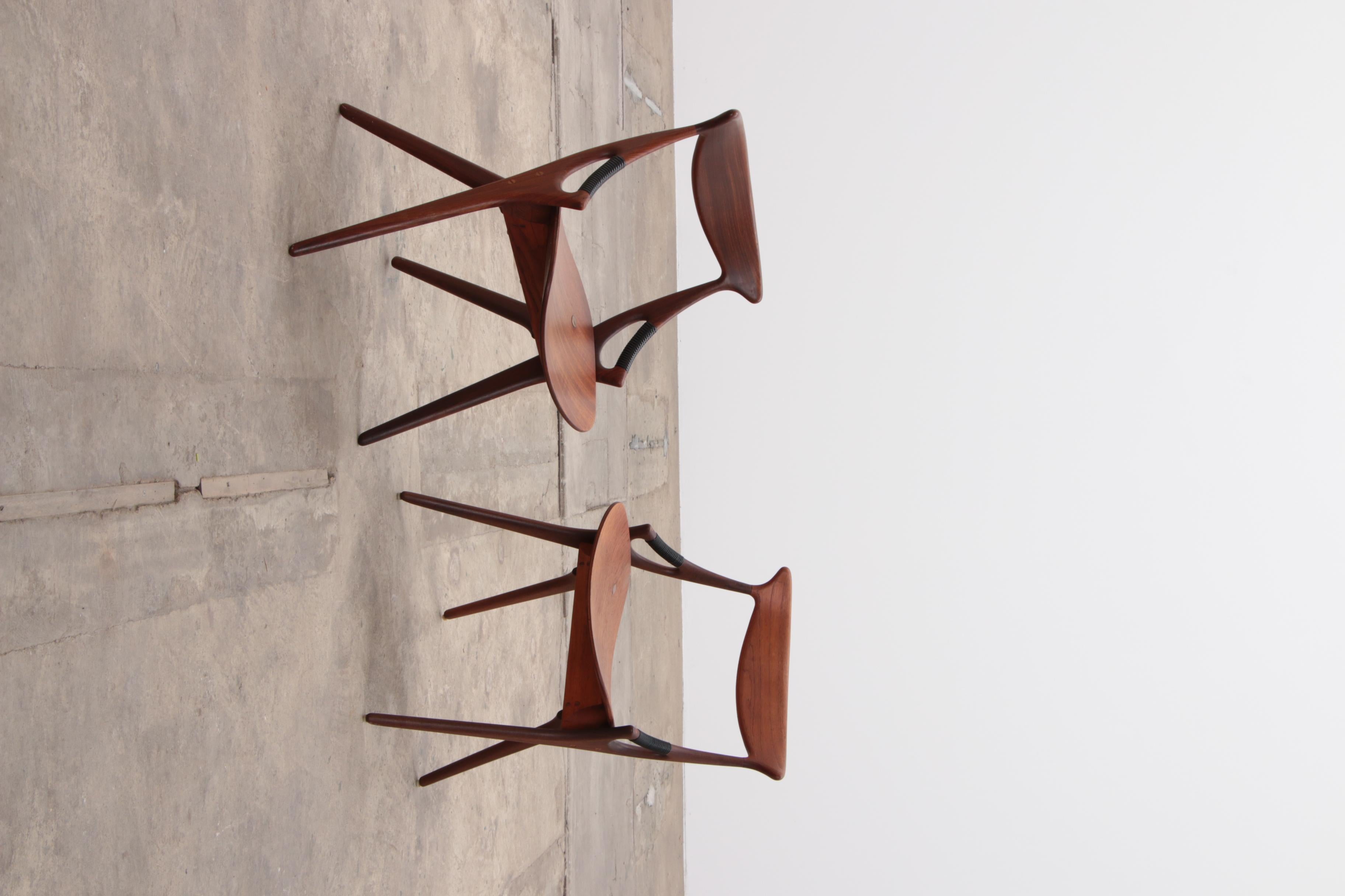 Set of 8 dinning chairs model 71, Arne Hovmand Olsen for Mogens Kold, 1960s In Good Condition In Oostrum-Venray, NL