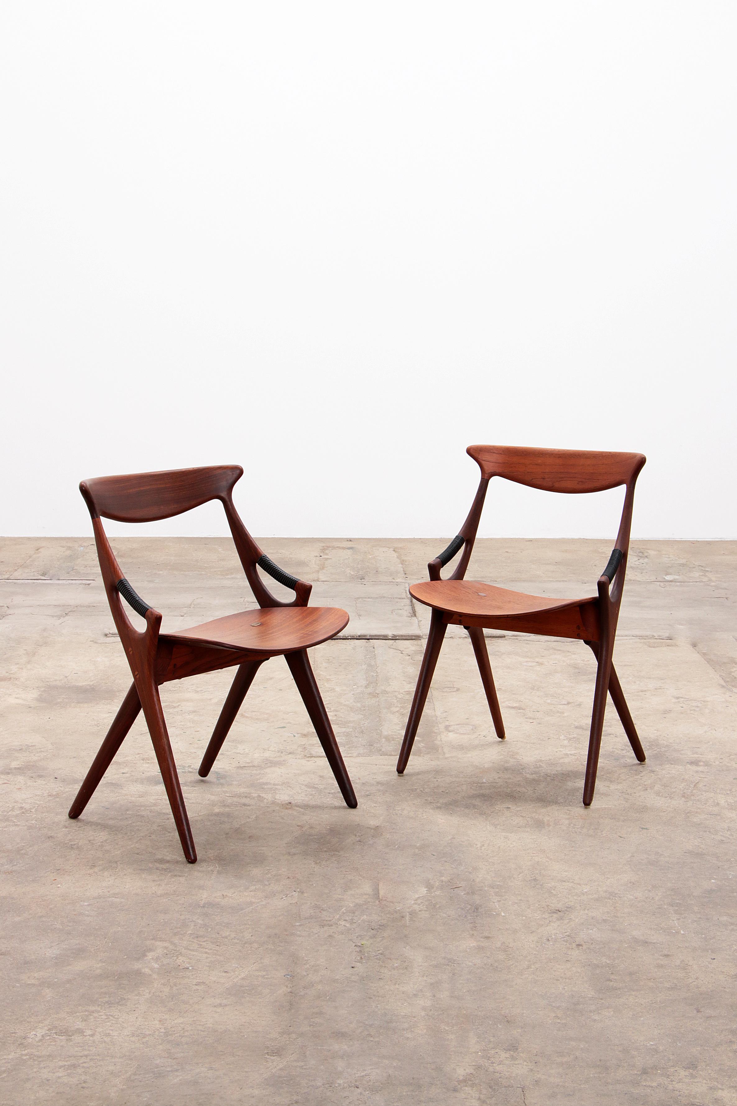Mid-20th Century Set of 8 dinning chairs model 71, Arne Hovmand Olsen for Mogens Kold, 1960s