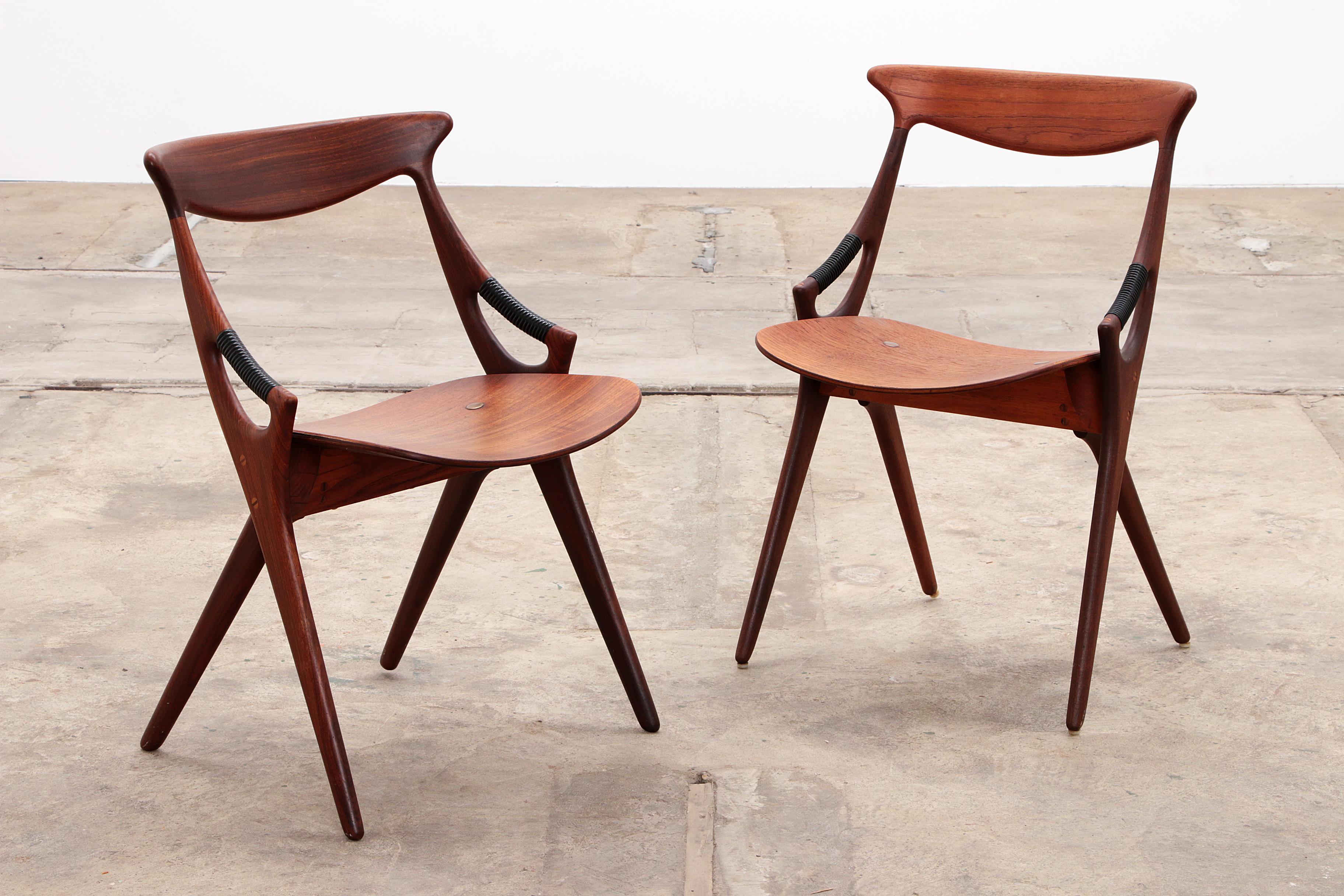 Wood Set of 8 dinning chairs model 71, Arne Hovmand Olsen for Mogens Kold, 1960s
