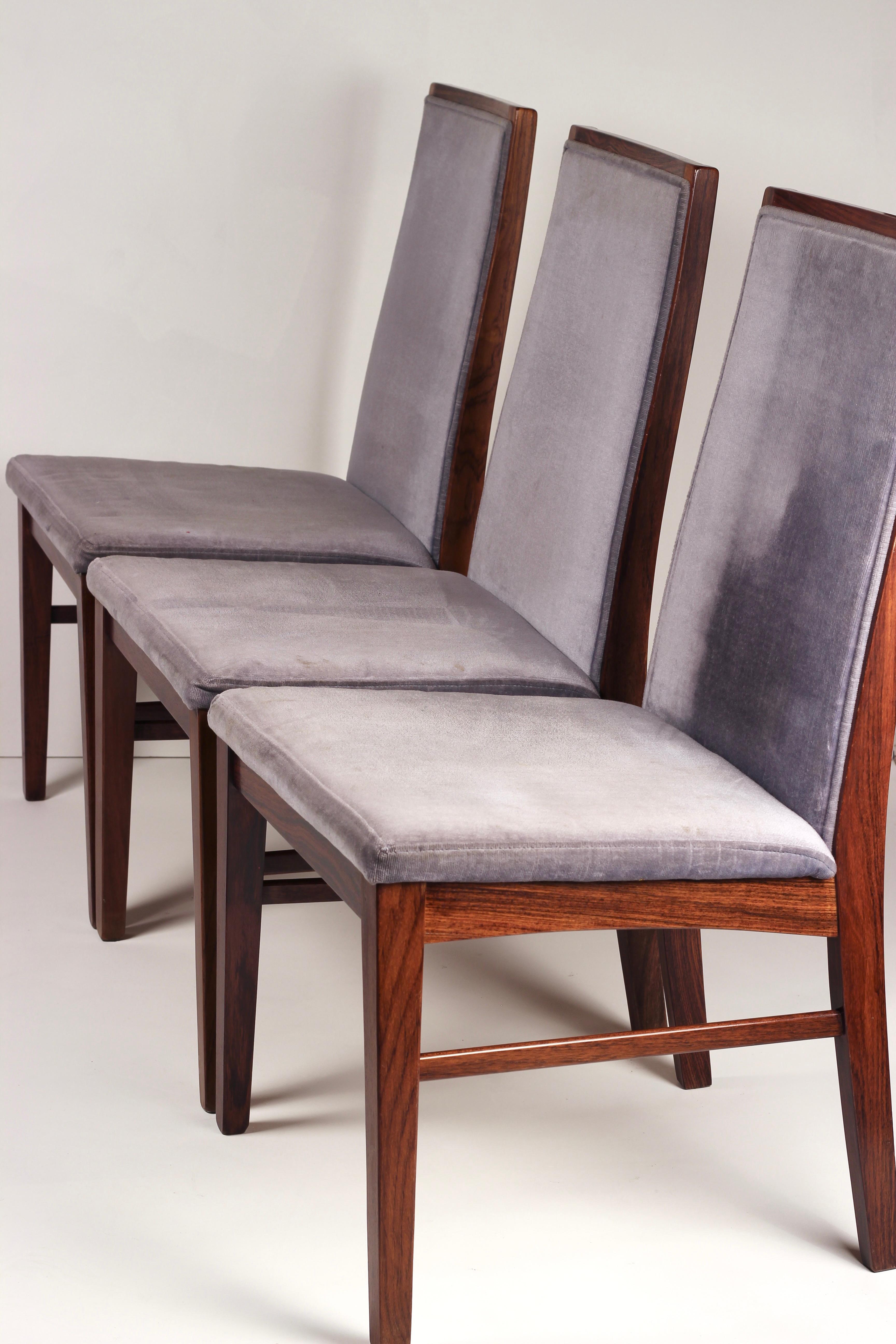Set of 8 Dyrlund Rosewood Dining Chairs with 2 Carvers - Mid-Century Modern 10
