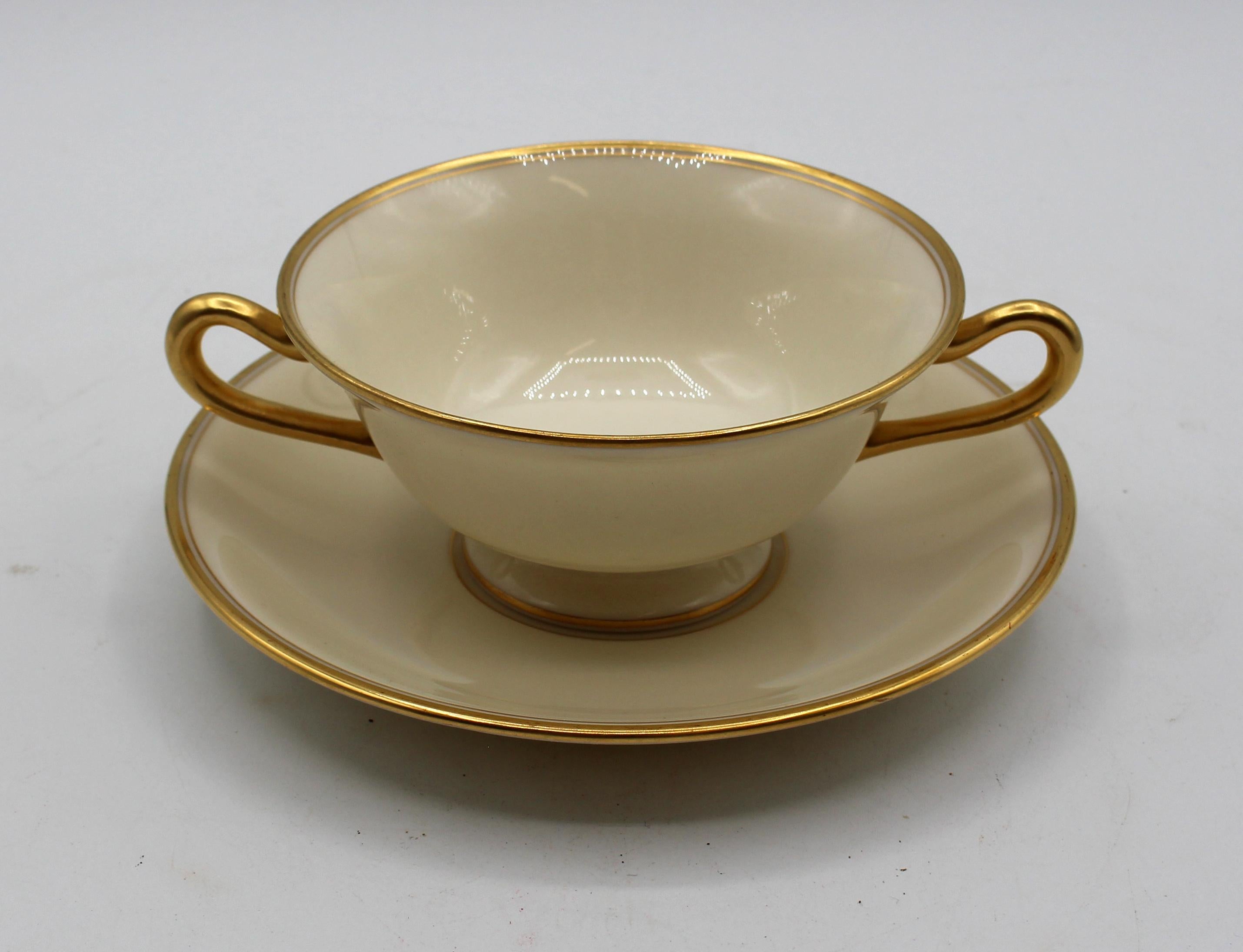 Early 20th century set of 8 boullion cups & saucers, Tiffany & Co. Elegant simplicity. Made by Lenox for Tiffany & Co.
Cups: 6