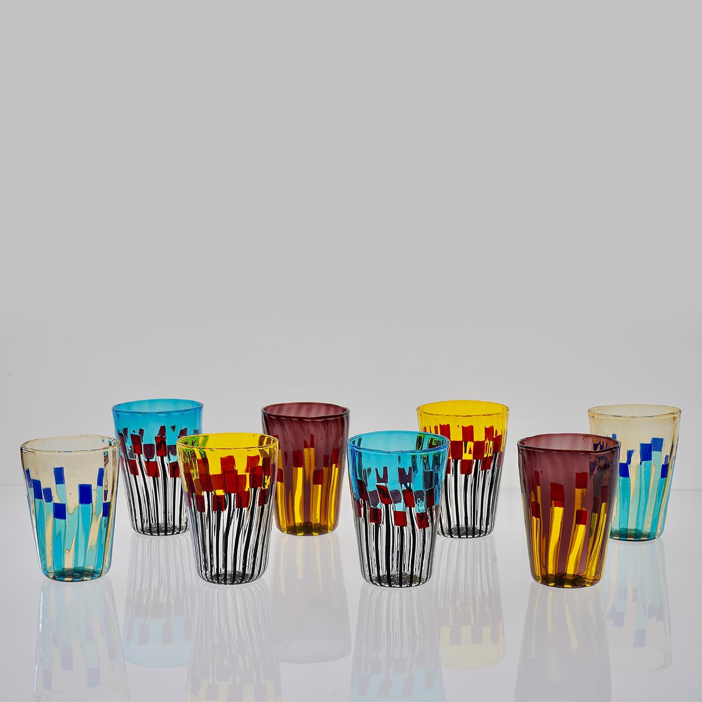 Ensemble de 8 gobelets en verre éclectiques de la Collectional par Silvio Piattelli Neuf - En vente à Milan, IT