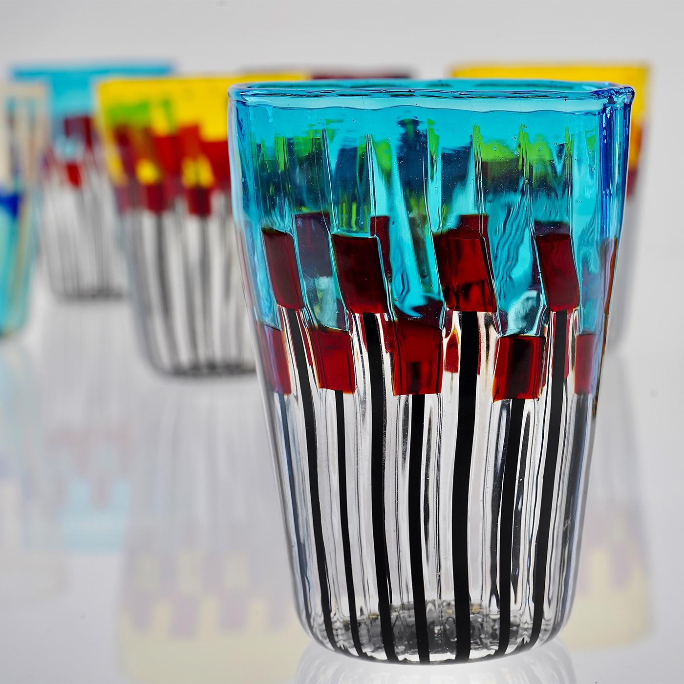 Ensemble de 8 gobelets en verre éclectiques de la Collectional par Silvio Piattelli en vente 1