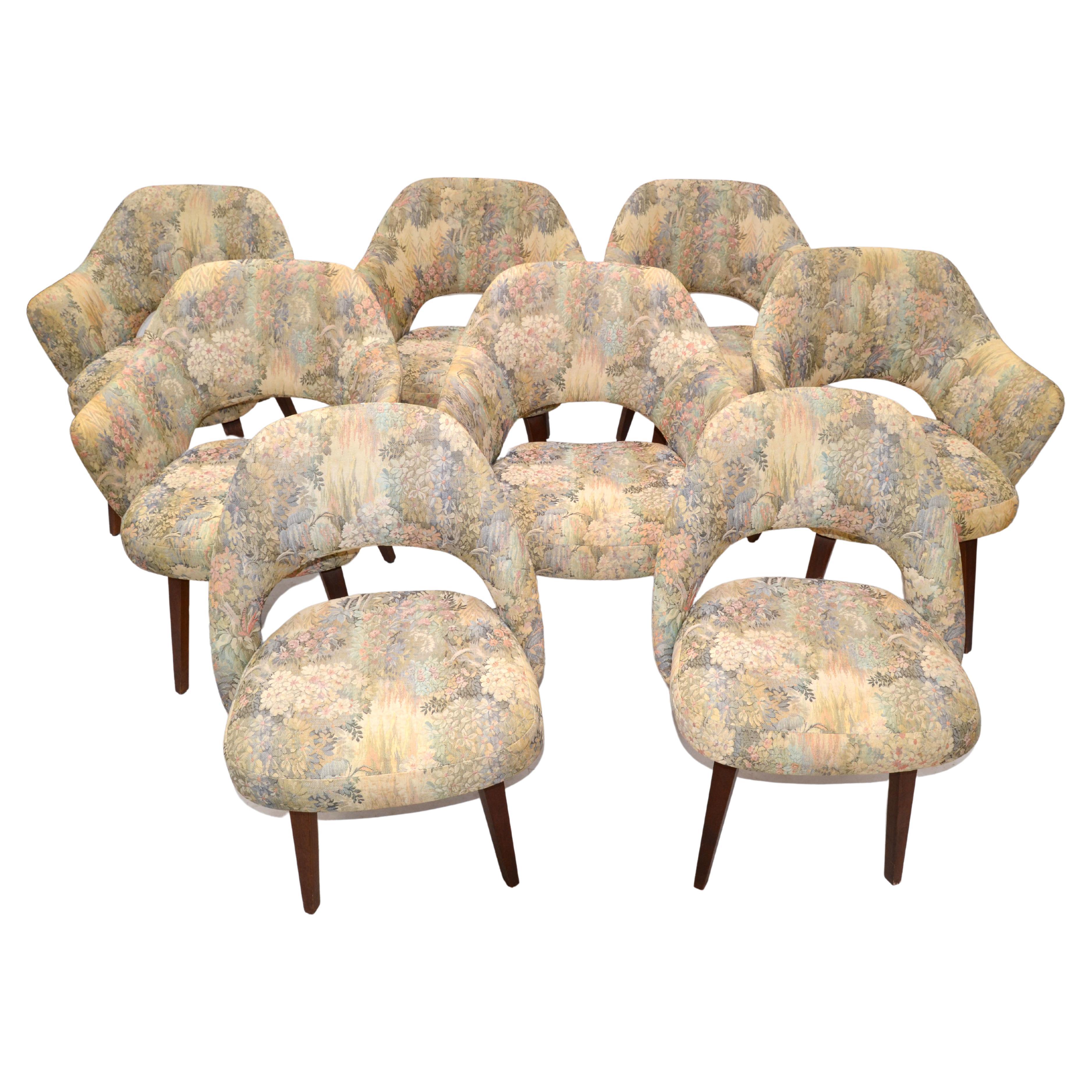 Set of 8 Eeero Saarinen Executive Knoll Dining Chairs Original Fabric Wood Legs