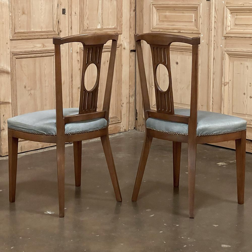 Set of 8 English Hepplewhite Dining Chairs For Sale 7