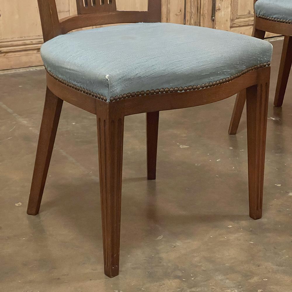 Set of 8 English Hepplewhite Dining Chairs For Sale 9