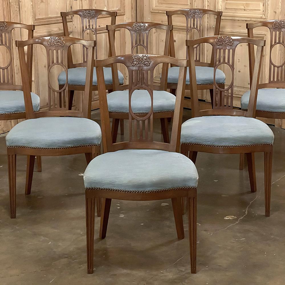 Sycomore Ensemble de 8 chaises de salle à manger anglaises Hepplewhite en vente