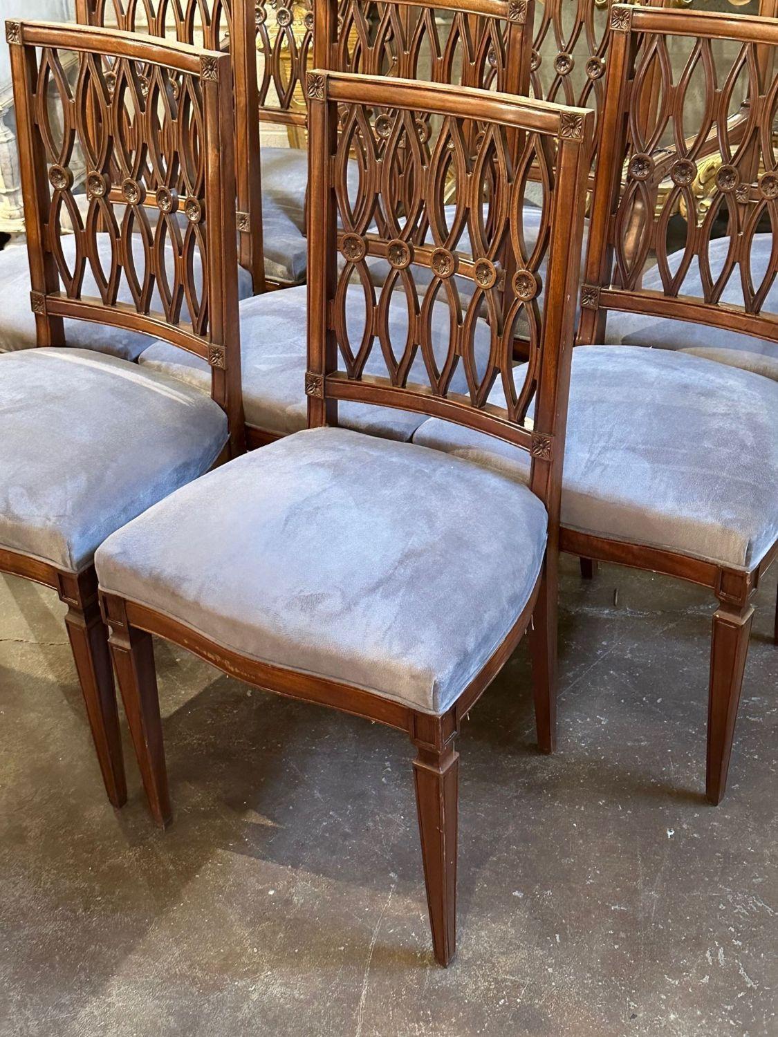 Ensemble de 8 chaises à manger en acajou anglaises Bon état à Dallas, TX