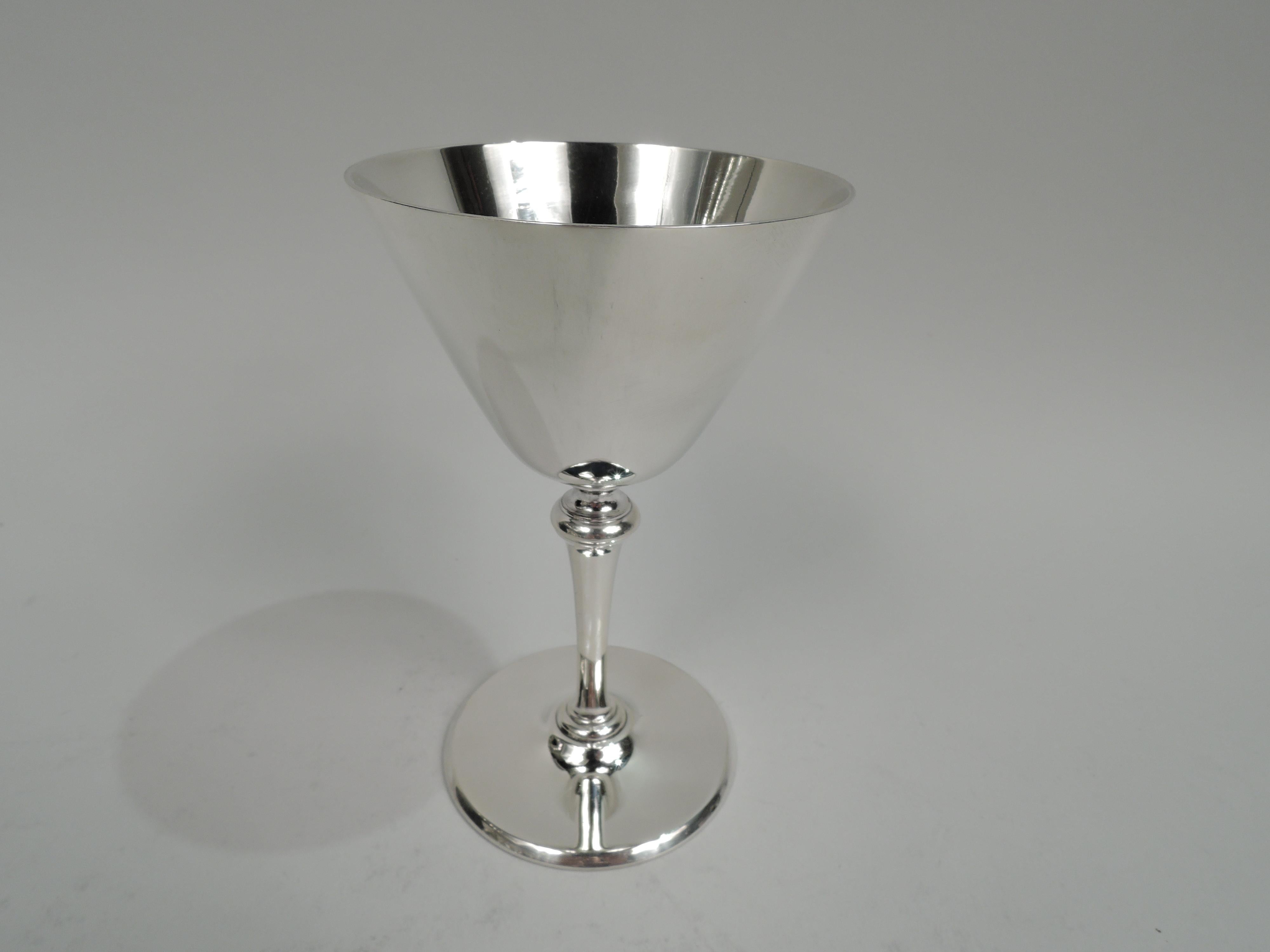 Set of 8 Fabulous Tiffany Art Deco Sterling Silver Cocktail Cups In Excellent Condition In New York, NY