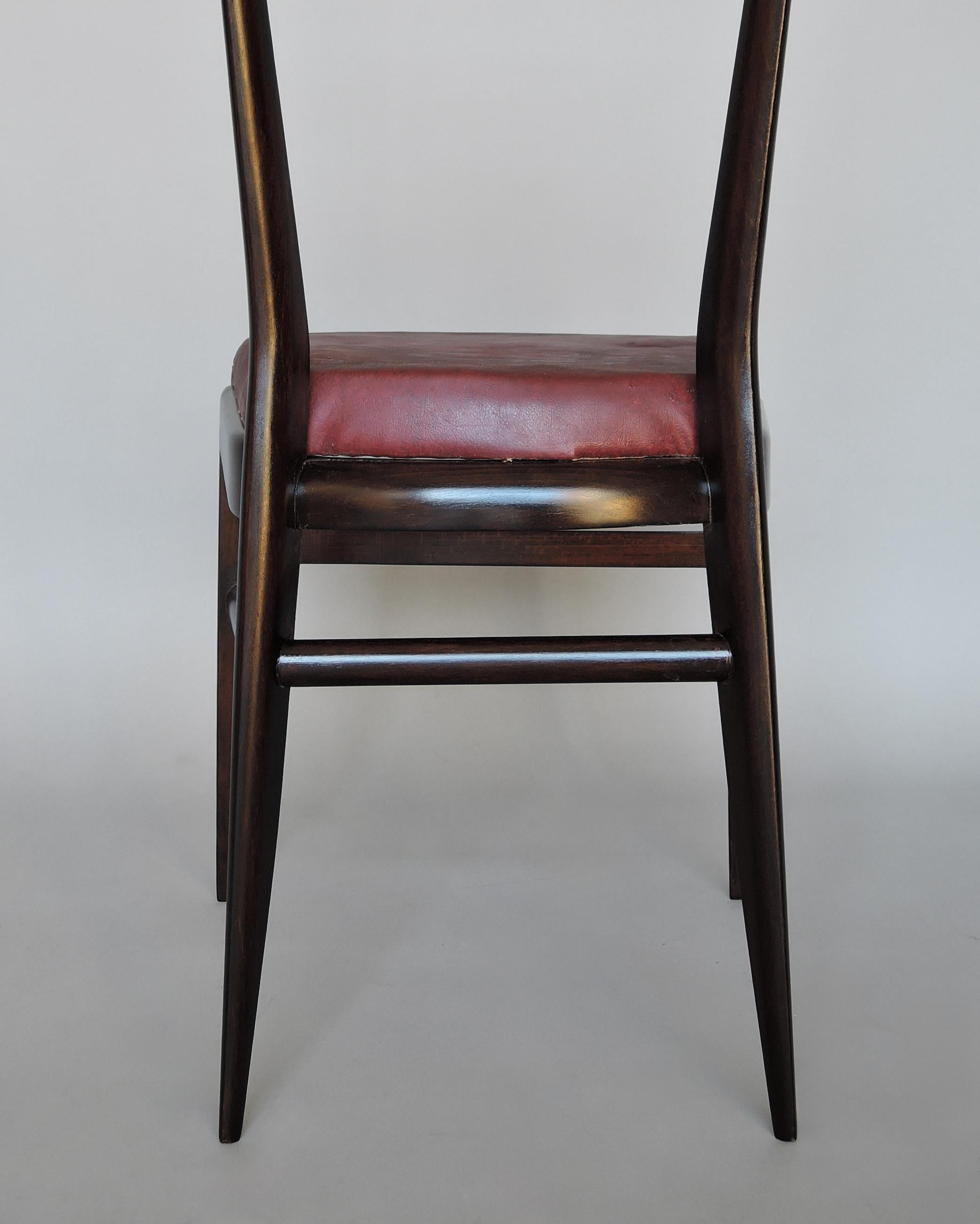 Ensemble de 8 chaises de salle à manger françaises des années 1950 par Maurice Flachet en vente 9