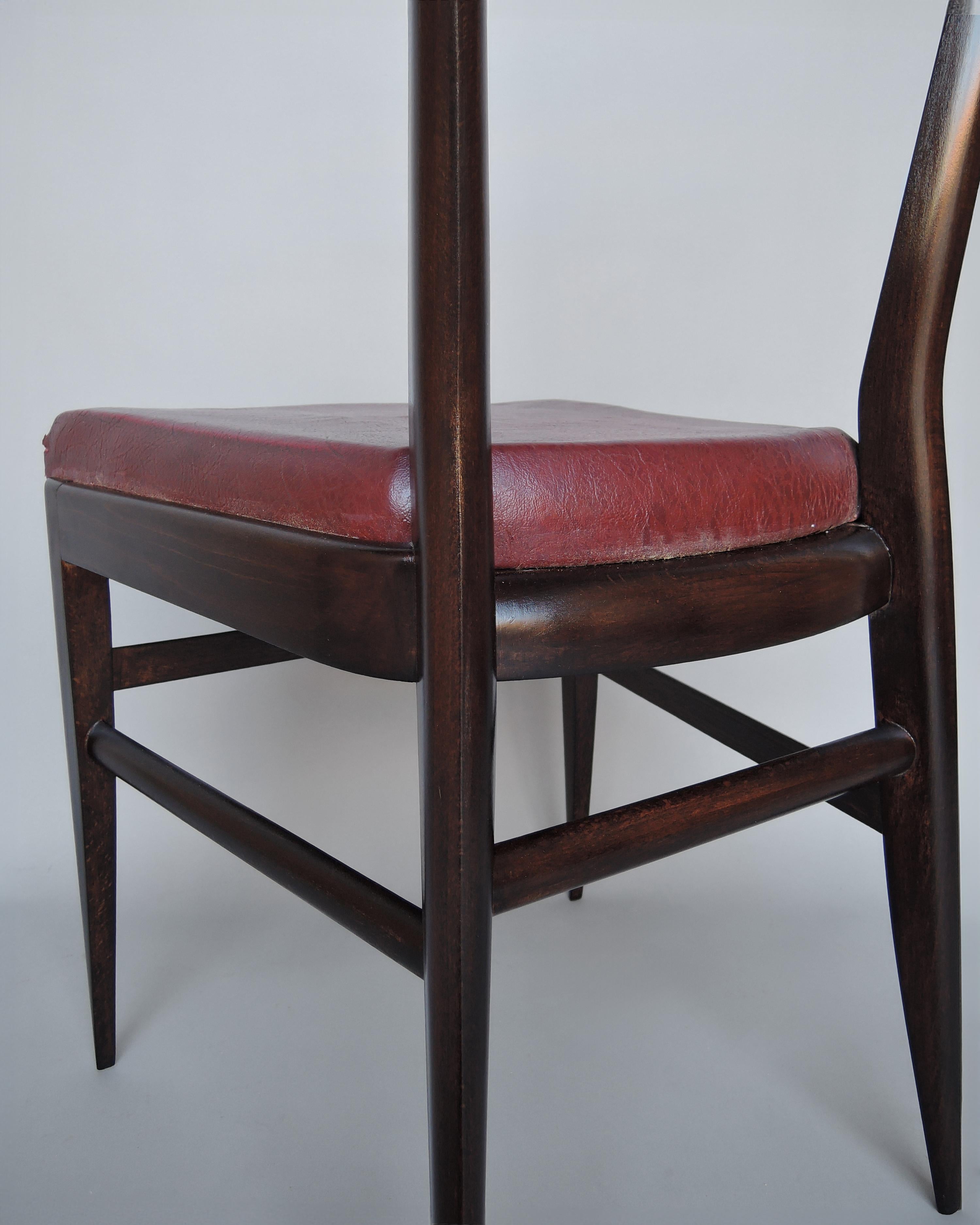 Ensemble de 8 chaises de salle à manger françaises des années 1950 par Maurice Flachet en vente 10