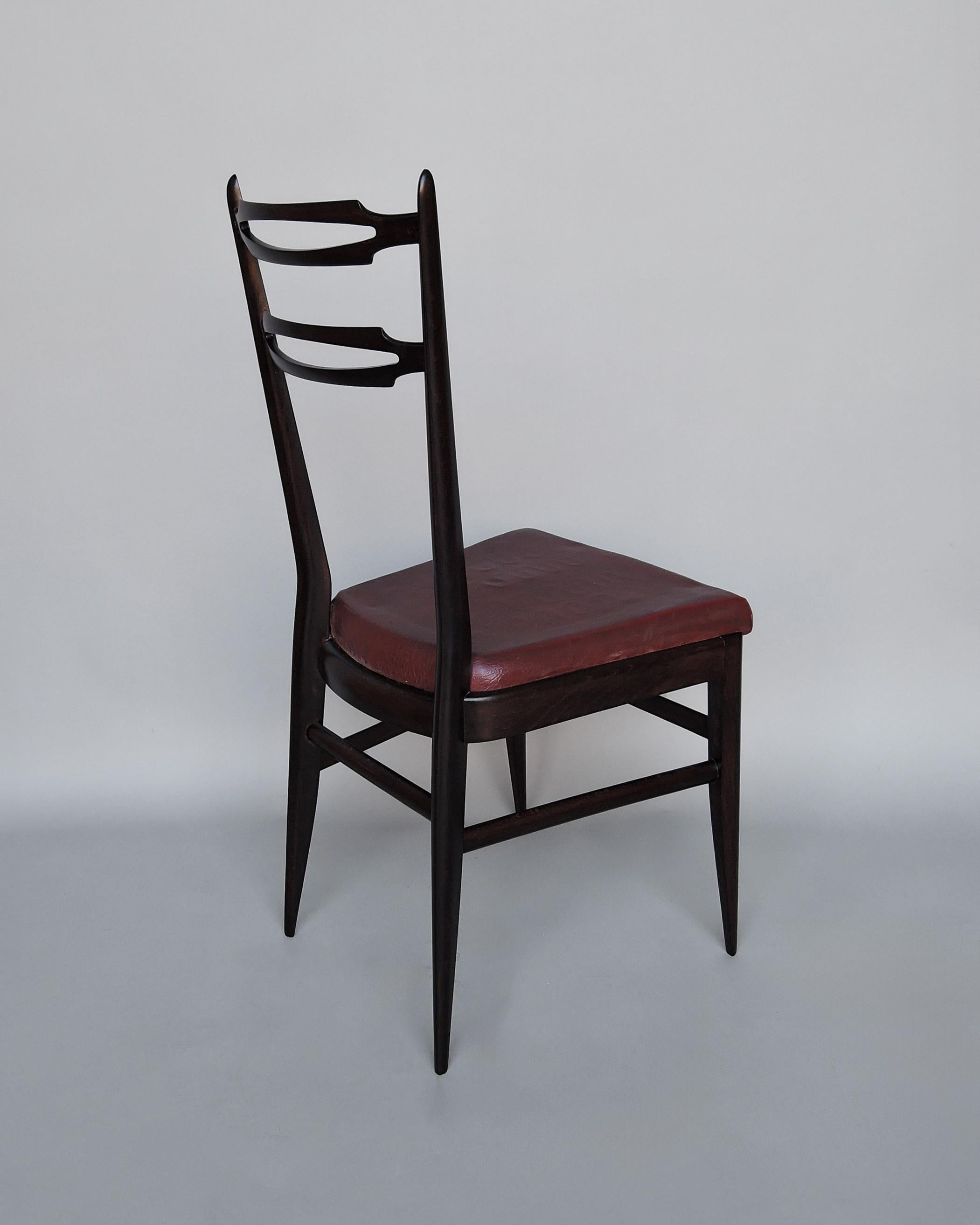 Hêtre Ensemble de 8 chaises de salle à manger françaises des années 1950 par Maurice Flachet en vente
