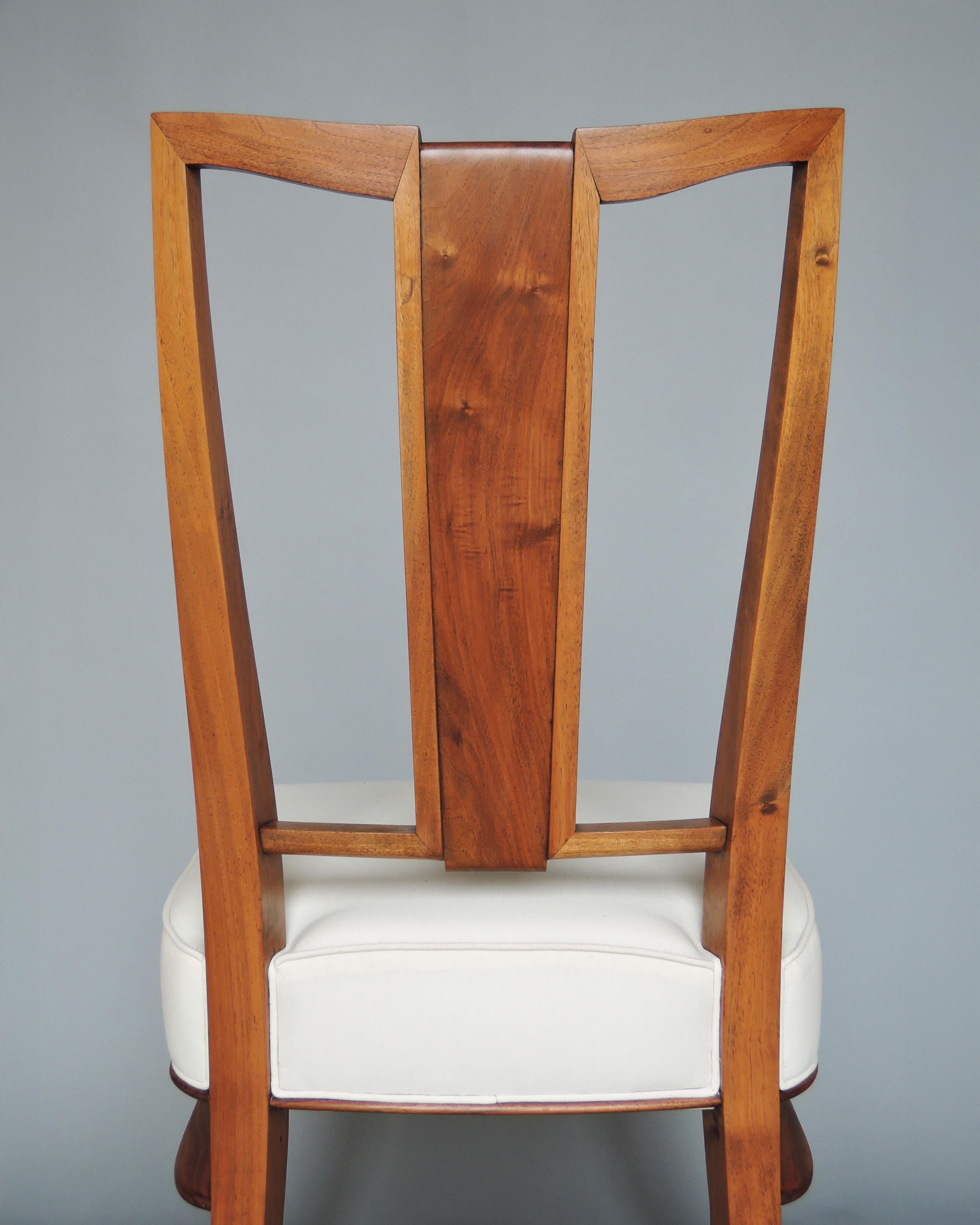 8 Stühle aus Nussbaumholz von Dominique im französischen Art Déco-Stil (6 Seiten- und 2 Armlehnenstühle) im Angebot 2
