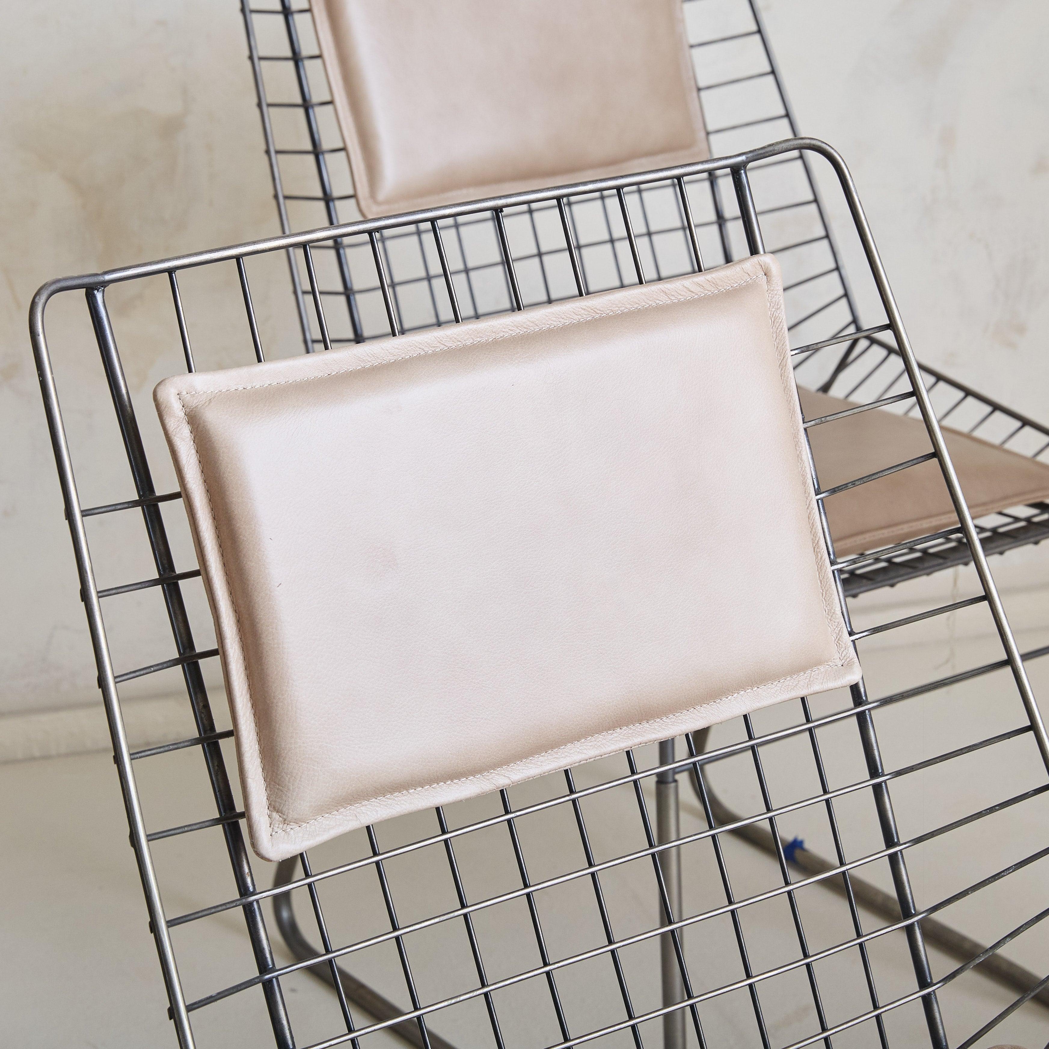 Acier Ensemble de 8 chaises de salle à manger en acier 