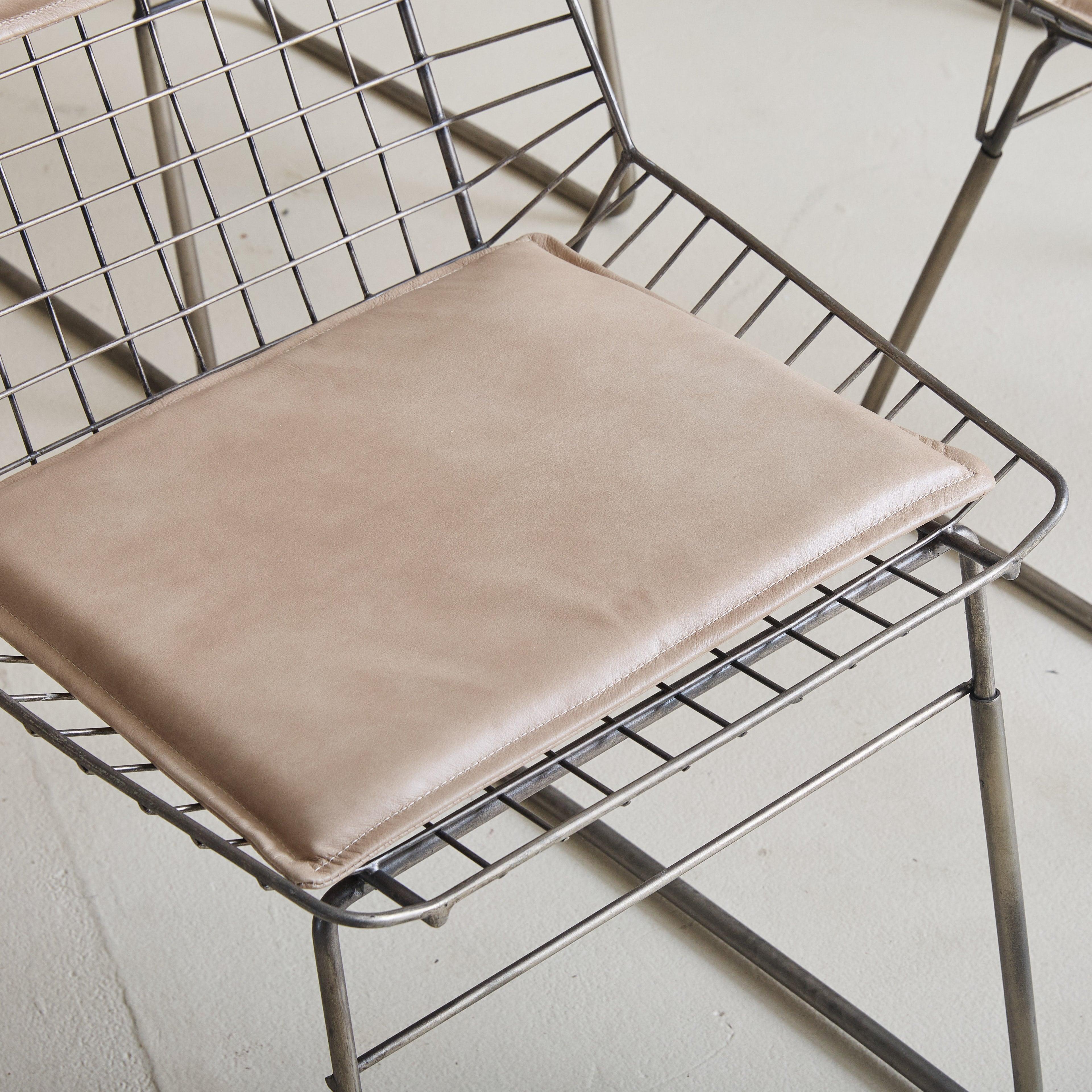Ensemble de 8 chaises de salle à manger en acier 
