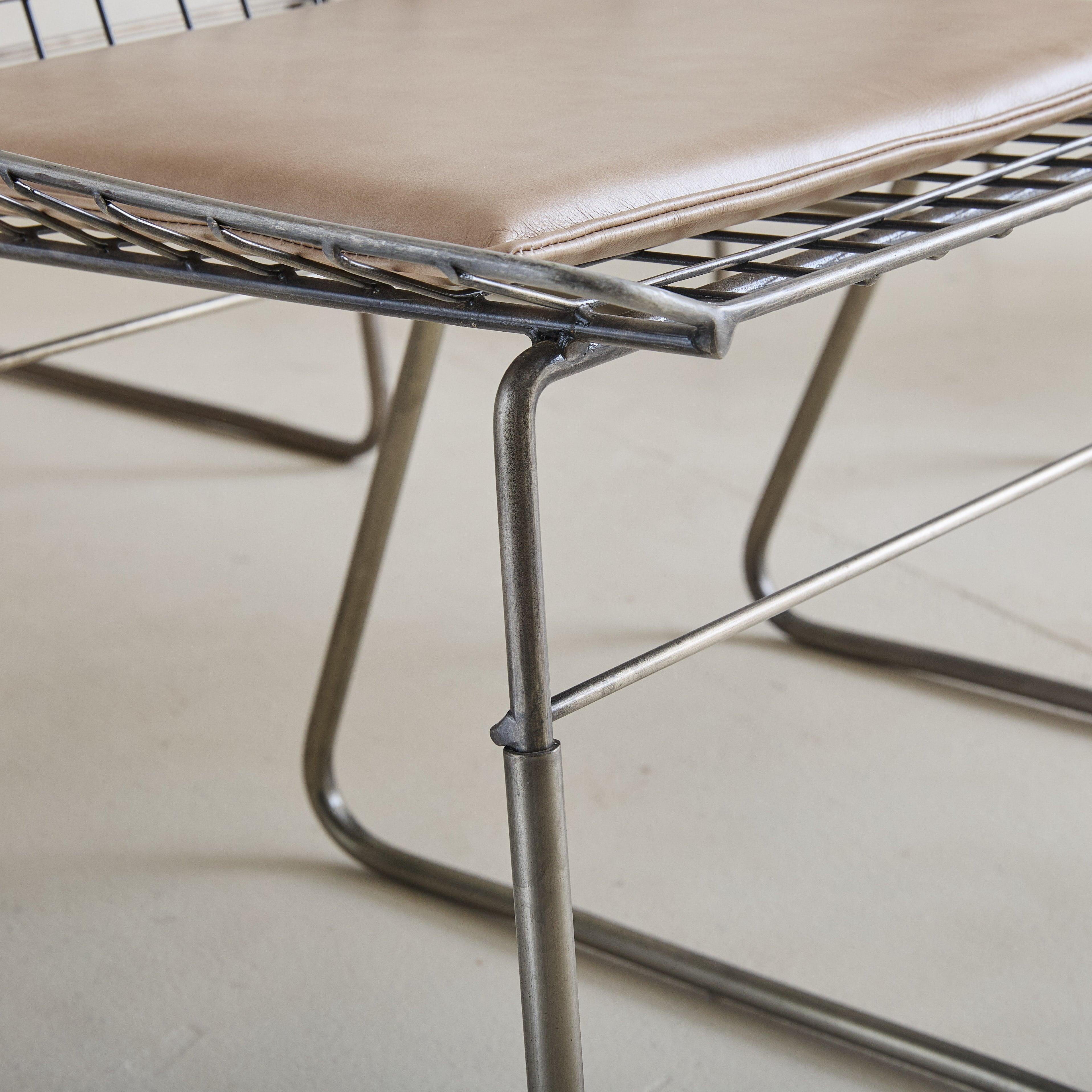 Ensemble de 8 chaises de salle à manger en acier 