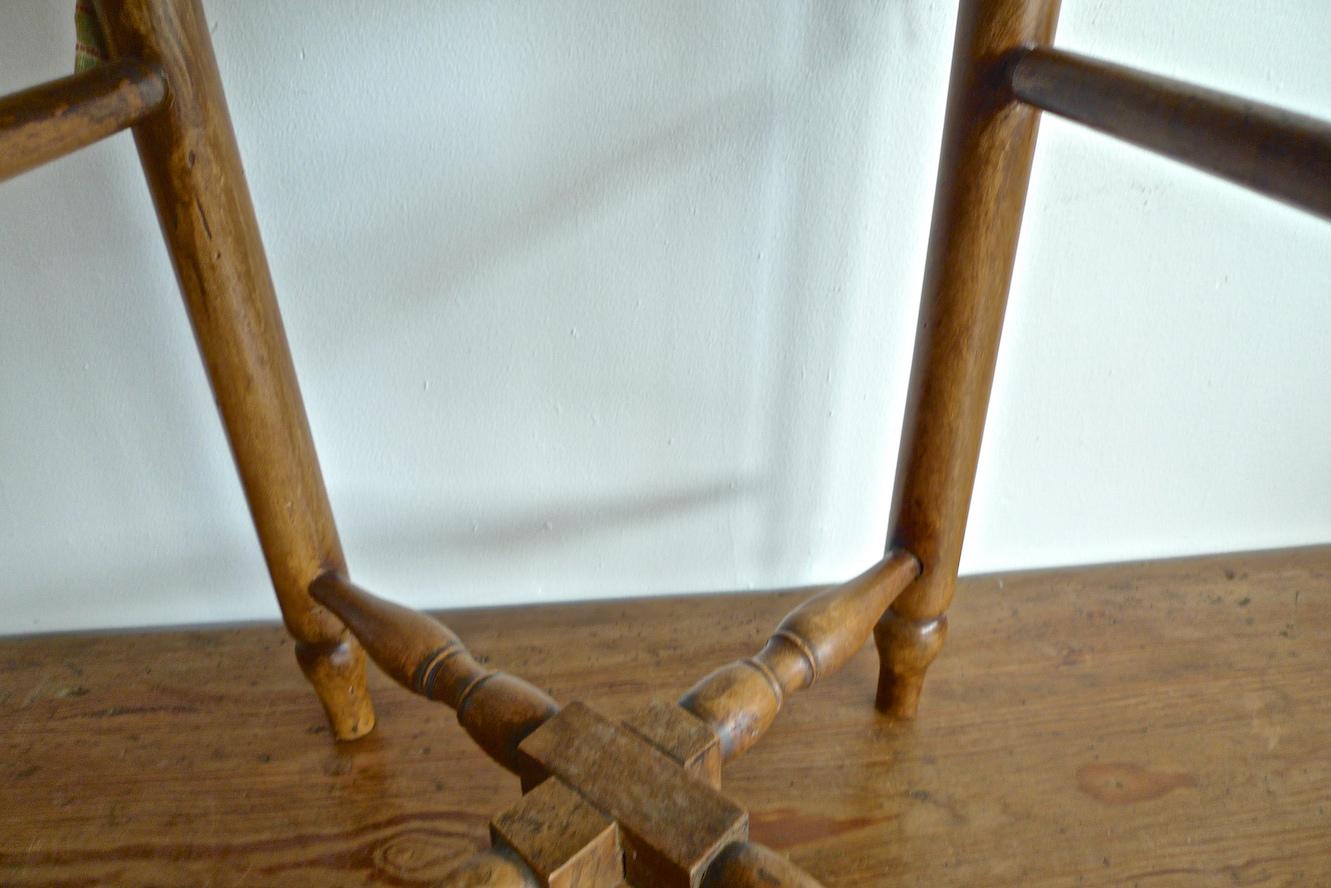 Set of 8 French 19th Century Ladder-Back Chairs 2 Armchairs and 6 Side-Chairs 5