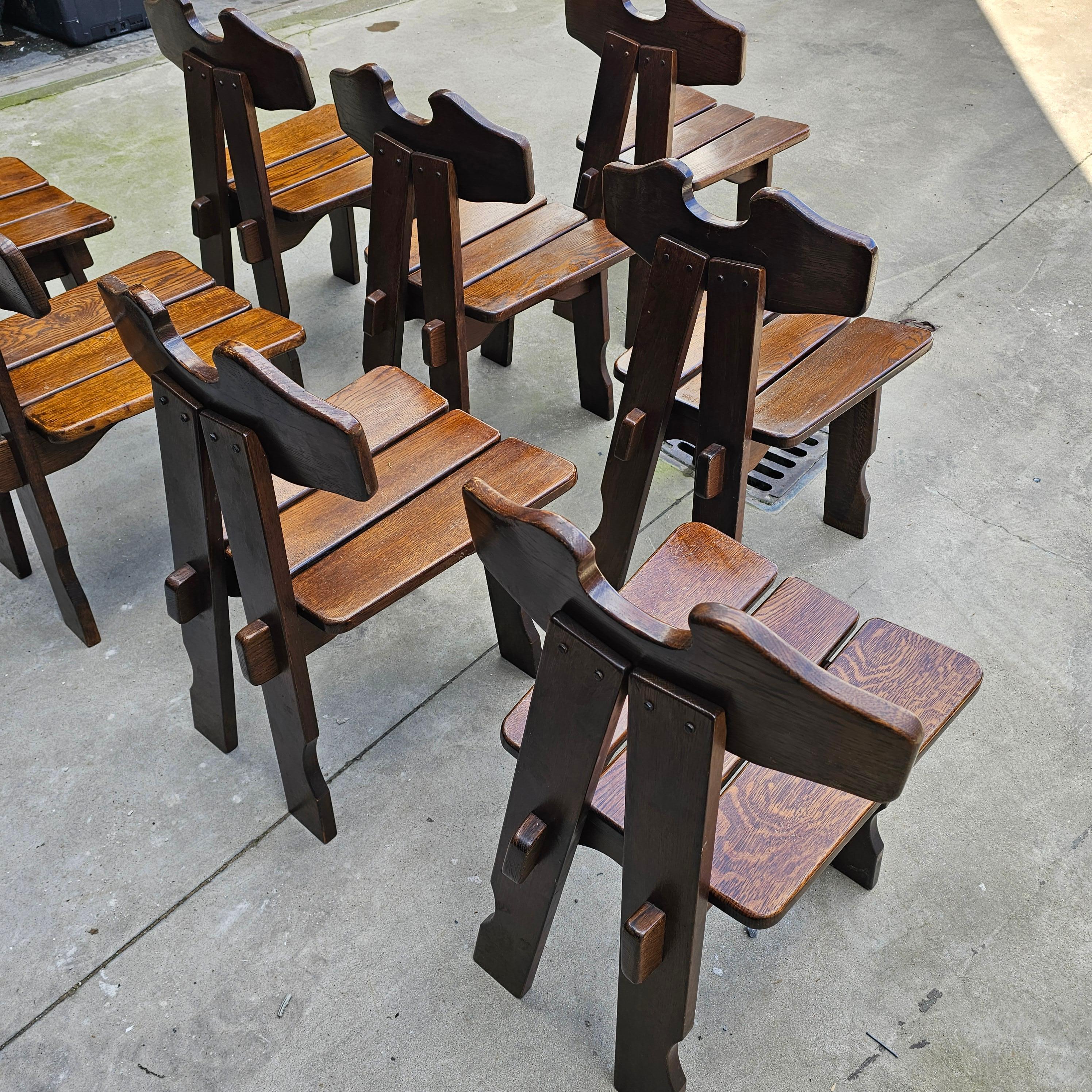 Set of 8 French Brutalist Solid Oak Chairs In Good Condition For Sale In Waasmunster, BE