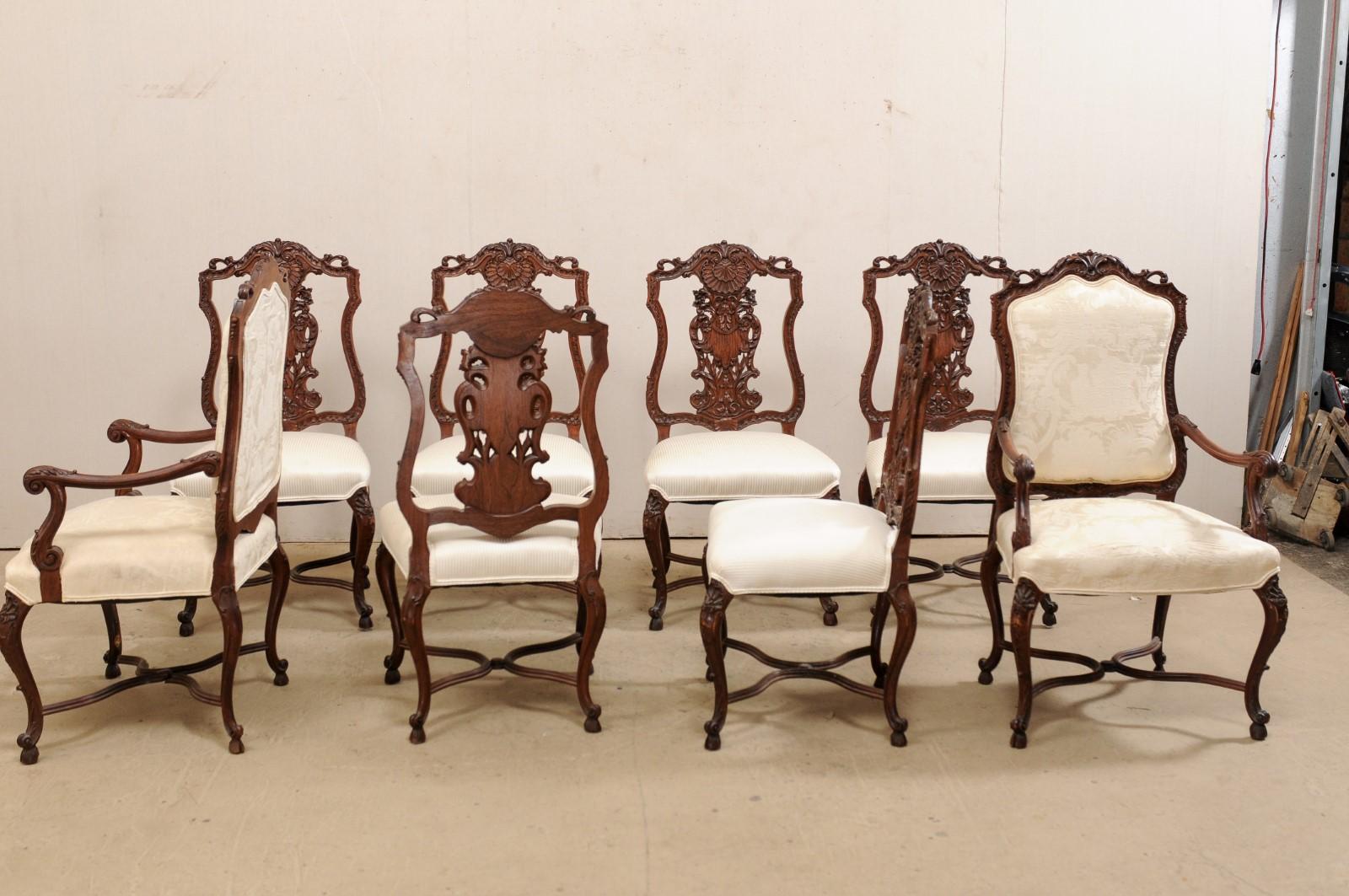 French Set of 8 Dining Chairs Elaborately Carved w/Shield-Shaped Backs, Mid-20th For Sale 4