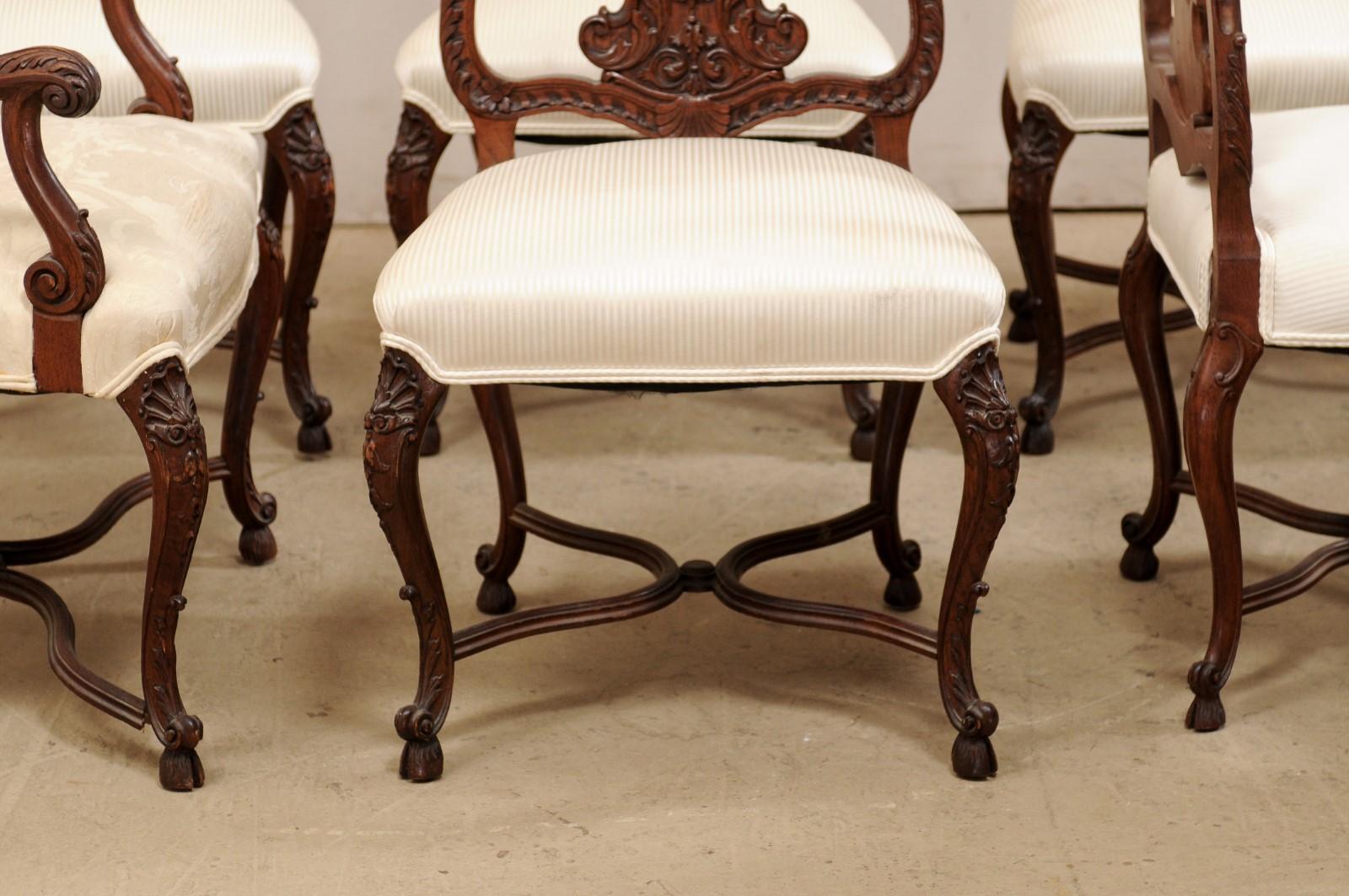 French Set of 8 Dining Chairs Elaborately Carved w/Shield-Shaped Backs, Mid-20th For Sale 2