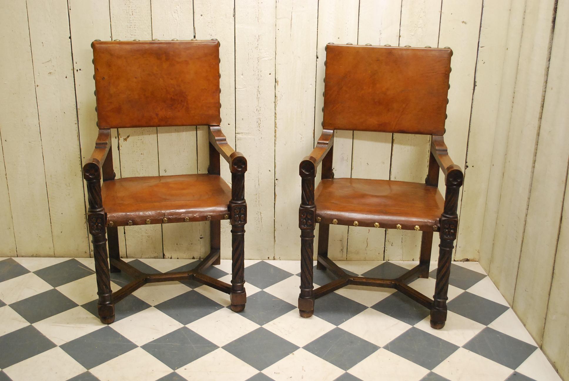 Early 20th Century Set of 8 French Gothic Oak and Leather Dining Chairs For Sale