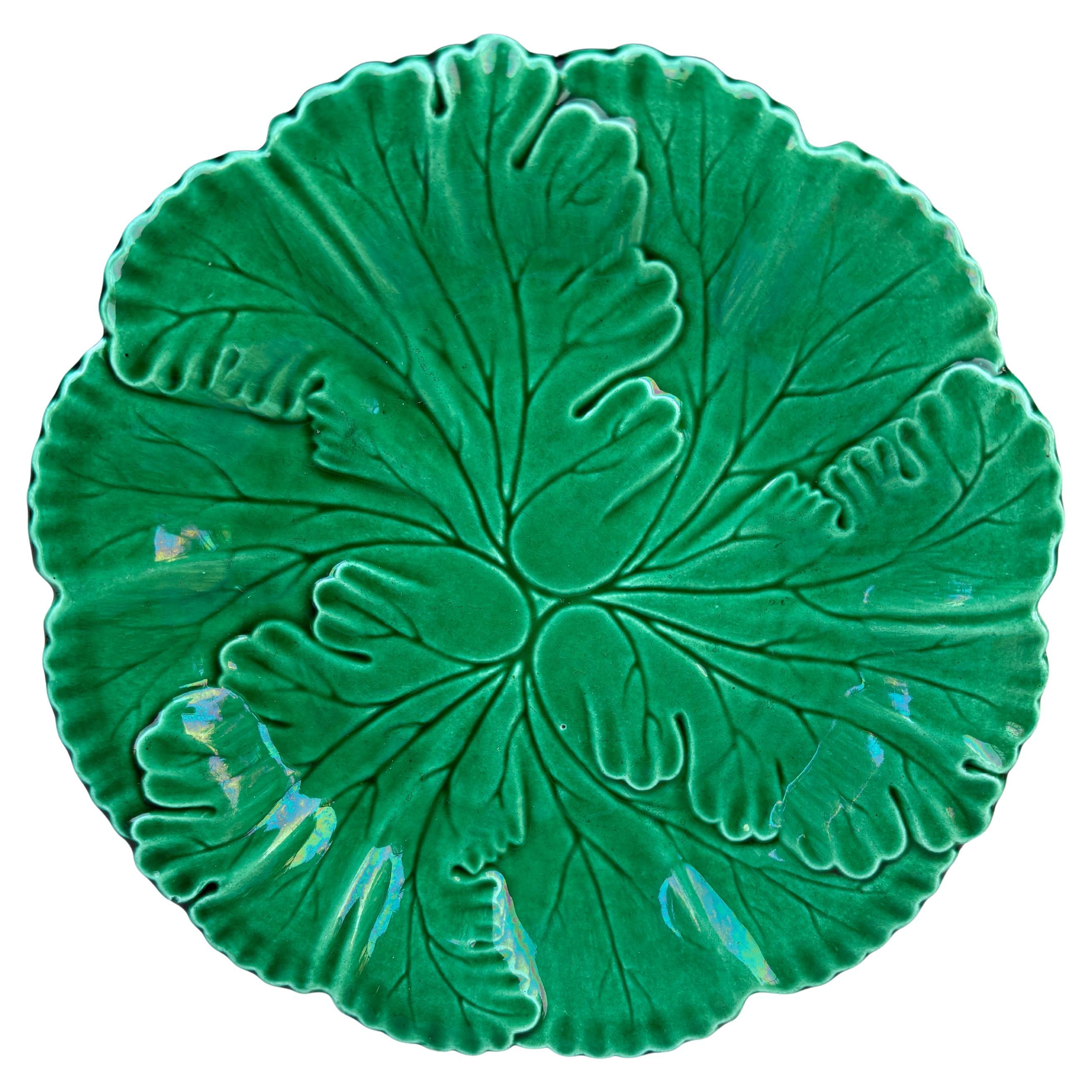 Francese Set di 8 piatti francesi in maiolica verde Clairefontaine, circa 1890 in vendita