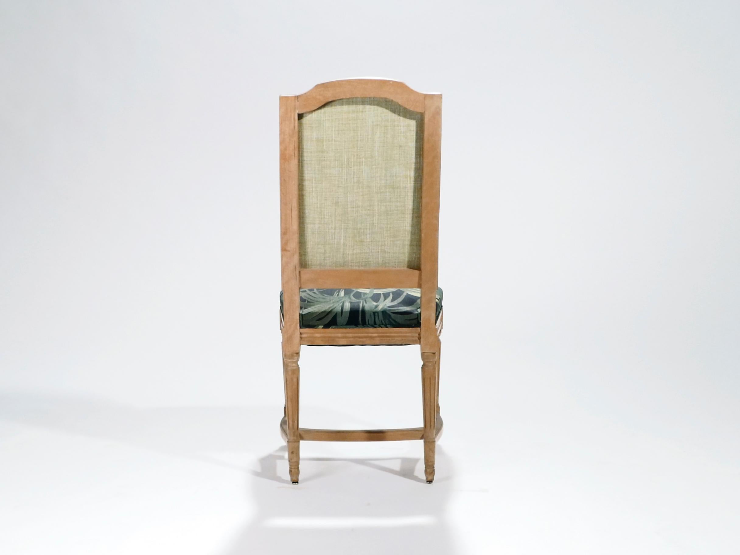 Satz von 8 französischen Stühlen im Louis XV-Stil von Maison Romeo:: 1950er Jahre (Stoff) im Angebot