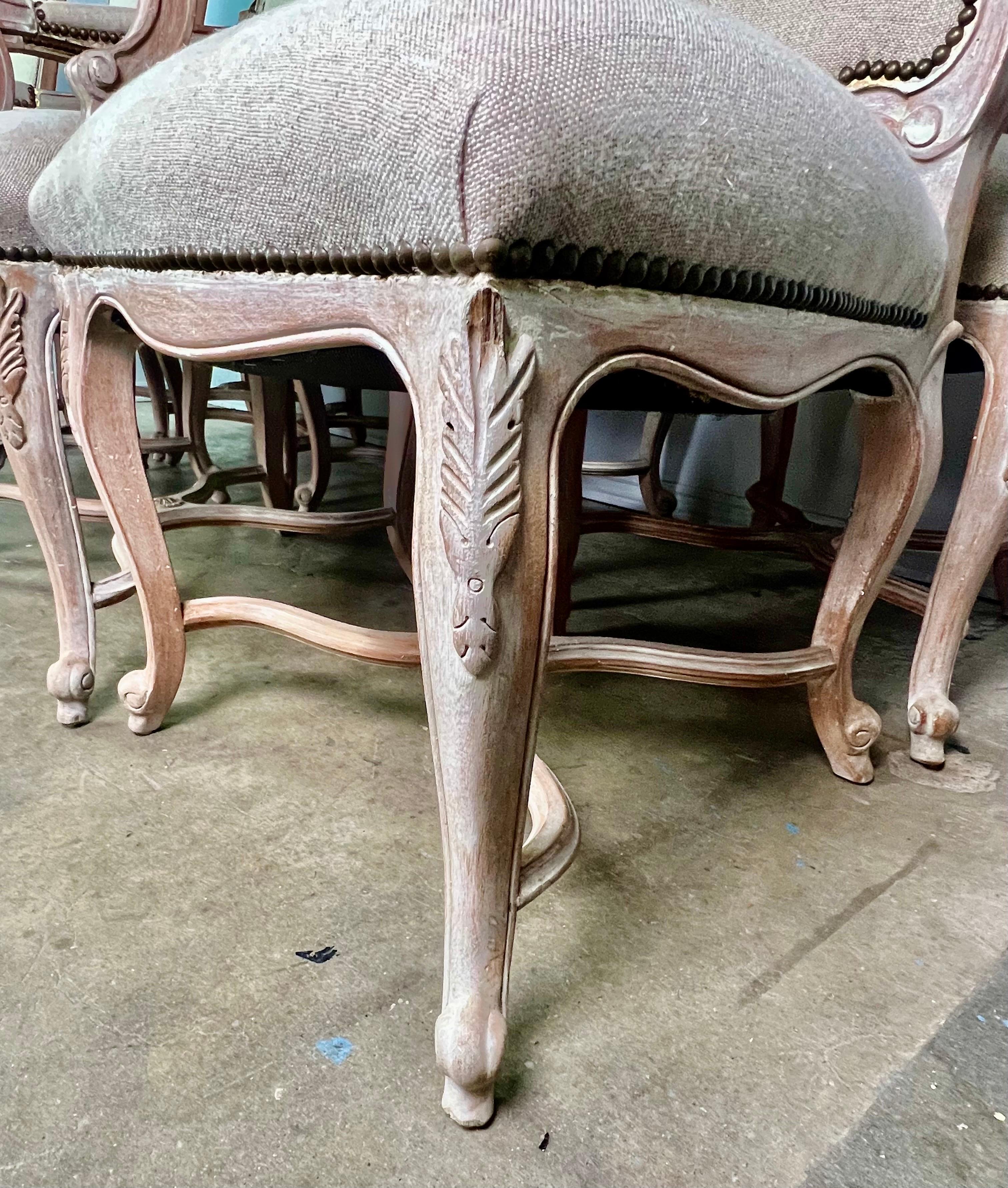 Set of '8' French Louis XV Style Dining Chairs In Good Condition For Sale In Los Angeles, CA
