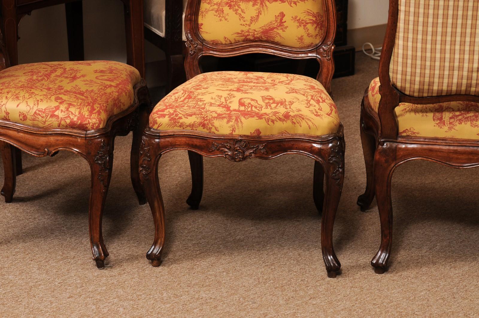 Set of 8 French Louis XV Style Walnut Upholstered Back Dining Chairs For Sale 4