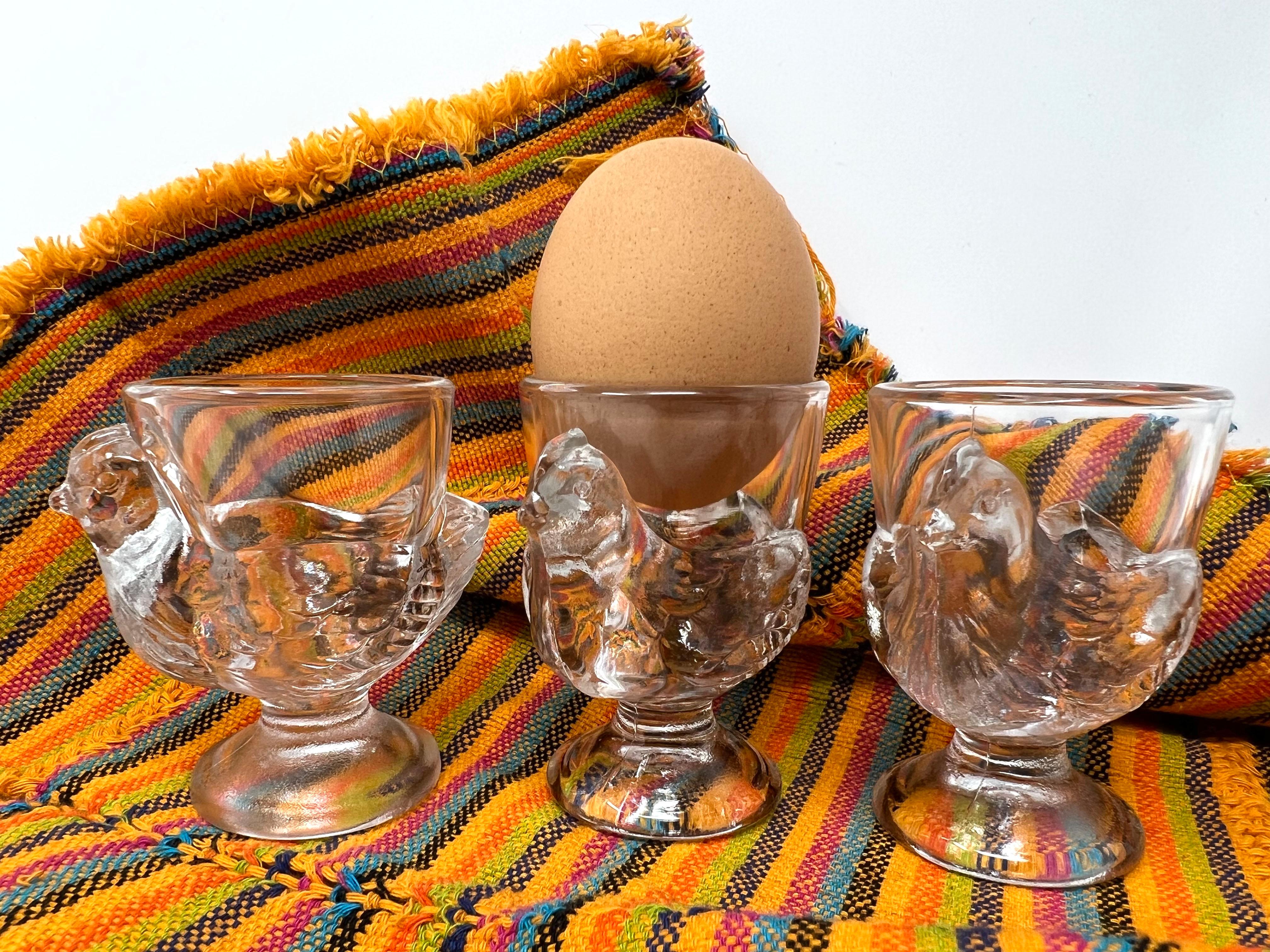 20th Century Set of 8 French Luminarc Clear Pressed Glass Egg Cups For Sale