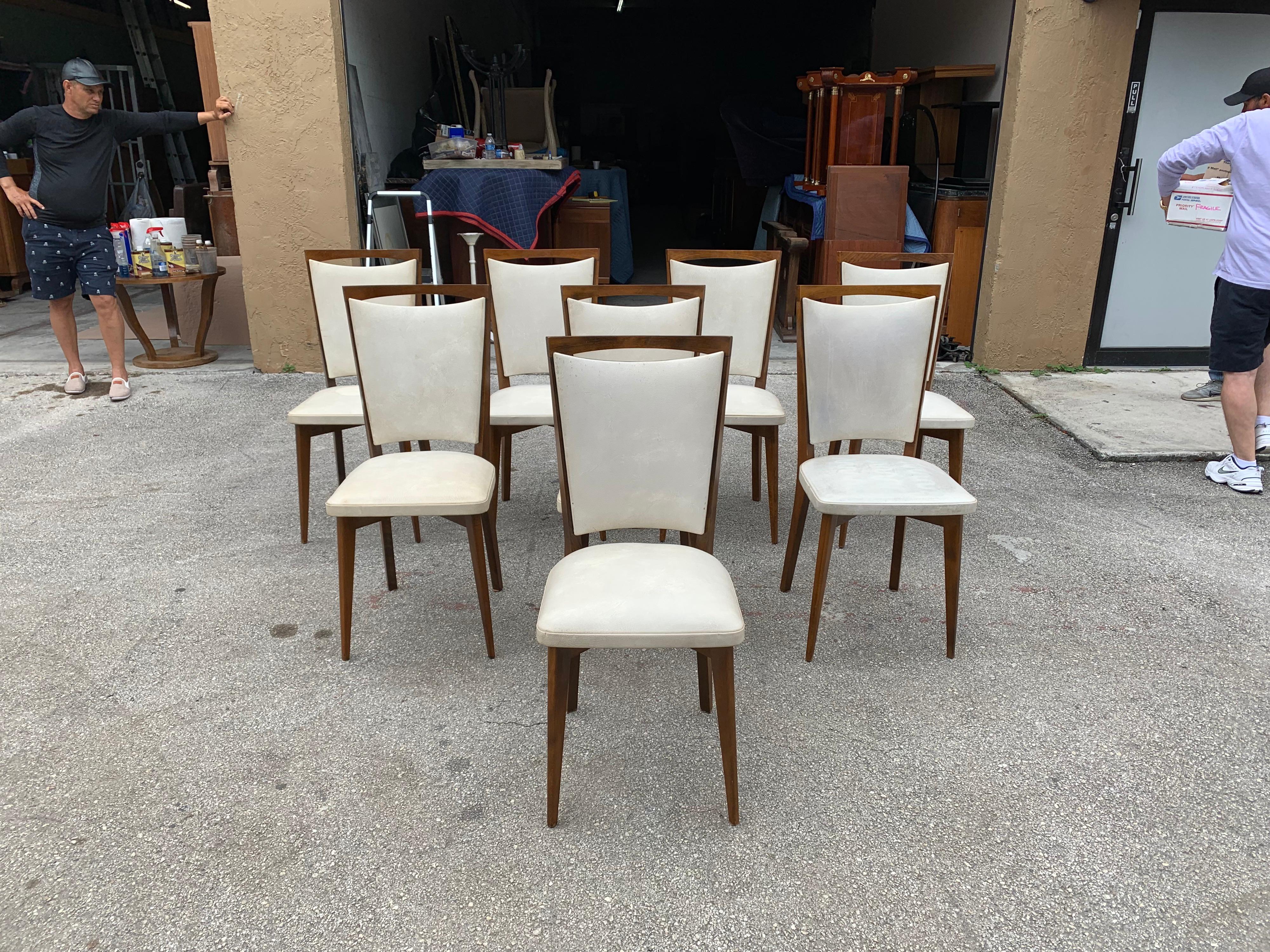 Set of 8 French Vintage Modern Solid Mahogany Dining Chairs, 1940s In Good Condition In Hialeah, FL