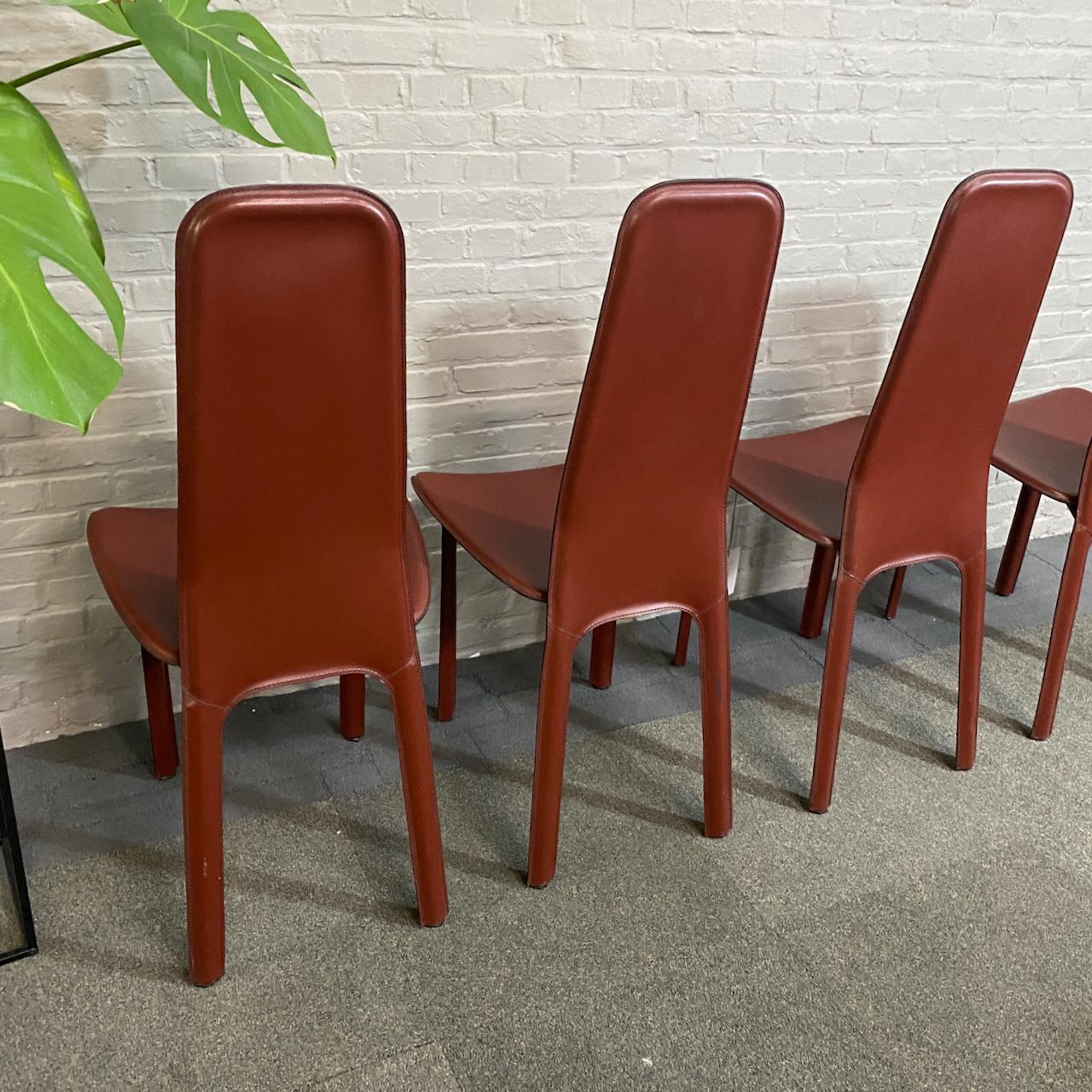 Set of 8 full saddle leather CIDUE ITALIA dining chairs- Italy 1980'S For Sale 2
