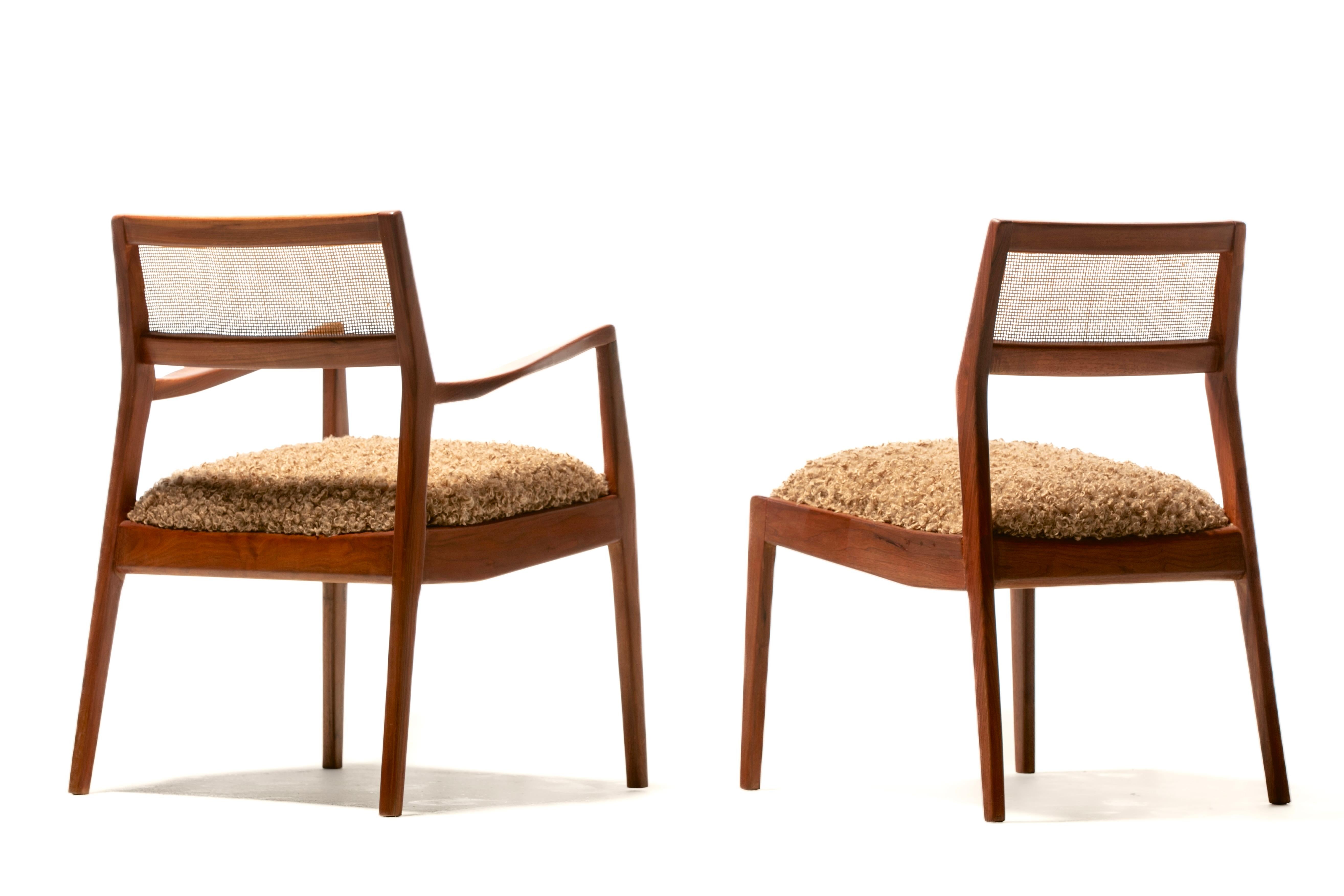 American Set of 8 Fully Restored Jens Risom Mid-Century Modern Playboy Dining Chairs For Sale