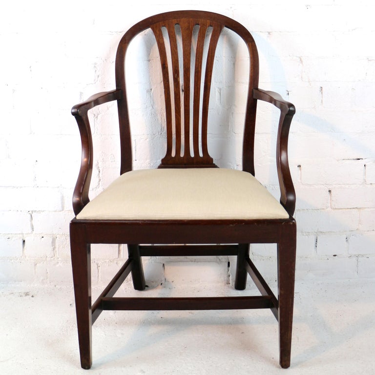 Set of 8 III Gillows Mahogany Fan Back Dining Chairs at 1stDibs