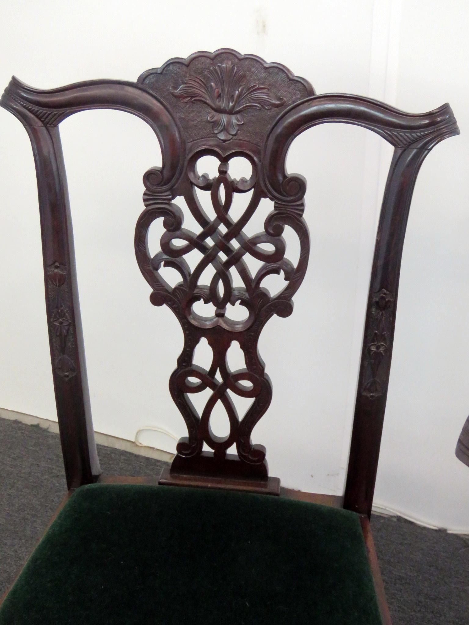 Set of 8 Finely Carved Solid Mahogany Georgian Style Dining Chairs C1920s In Good Condition For Sale In Swedesboro, NJ