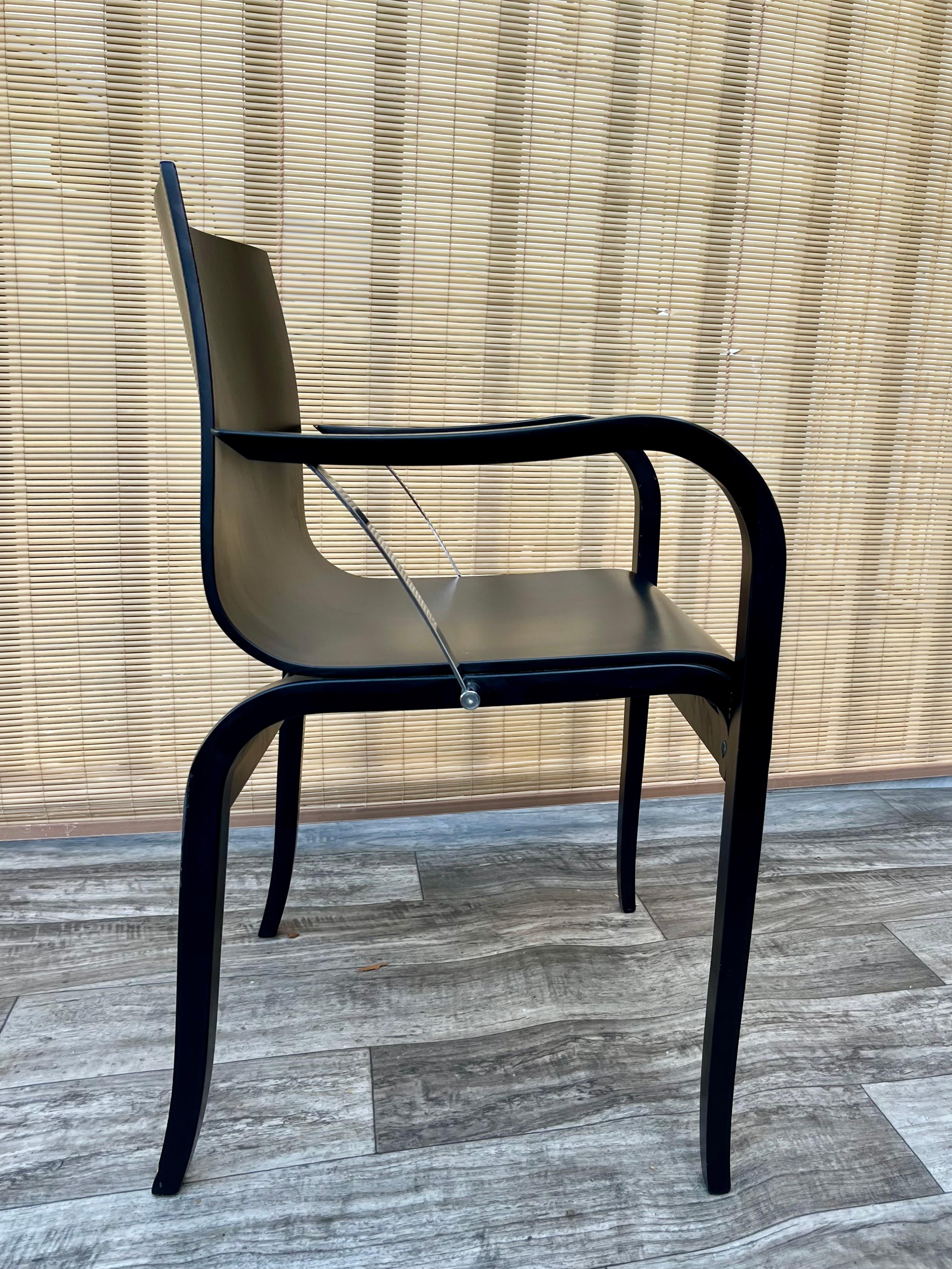 Set of 8 Ginotta Dining Chairs by Enrico Franzolini Dining Chairs for Knoll. Cir For Sale 1