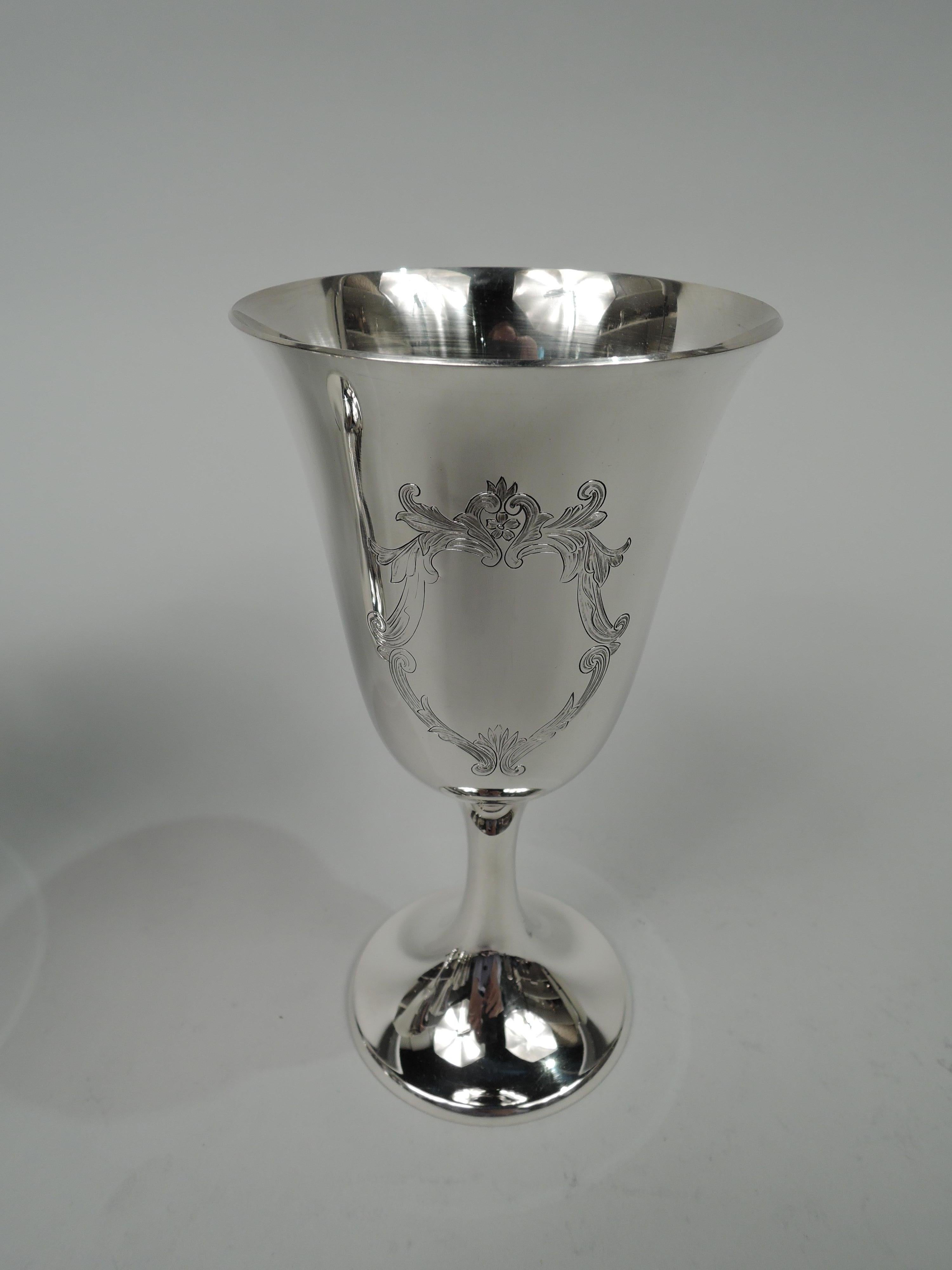 American Set of 8 Gorham Goblets in Engraved Puritan Pattern For Sale