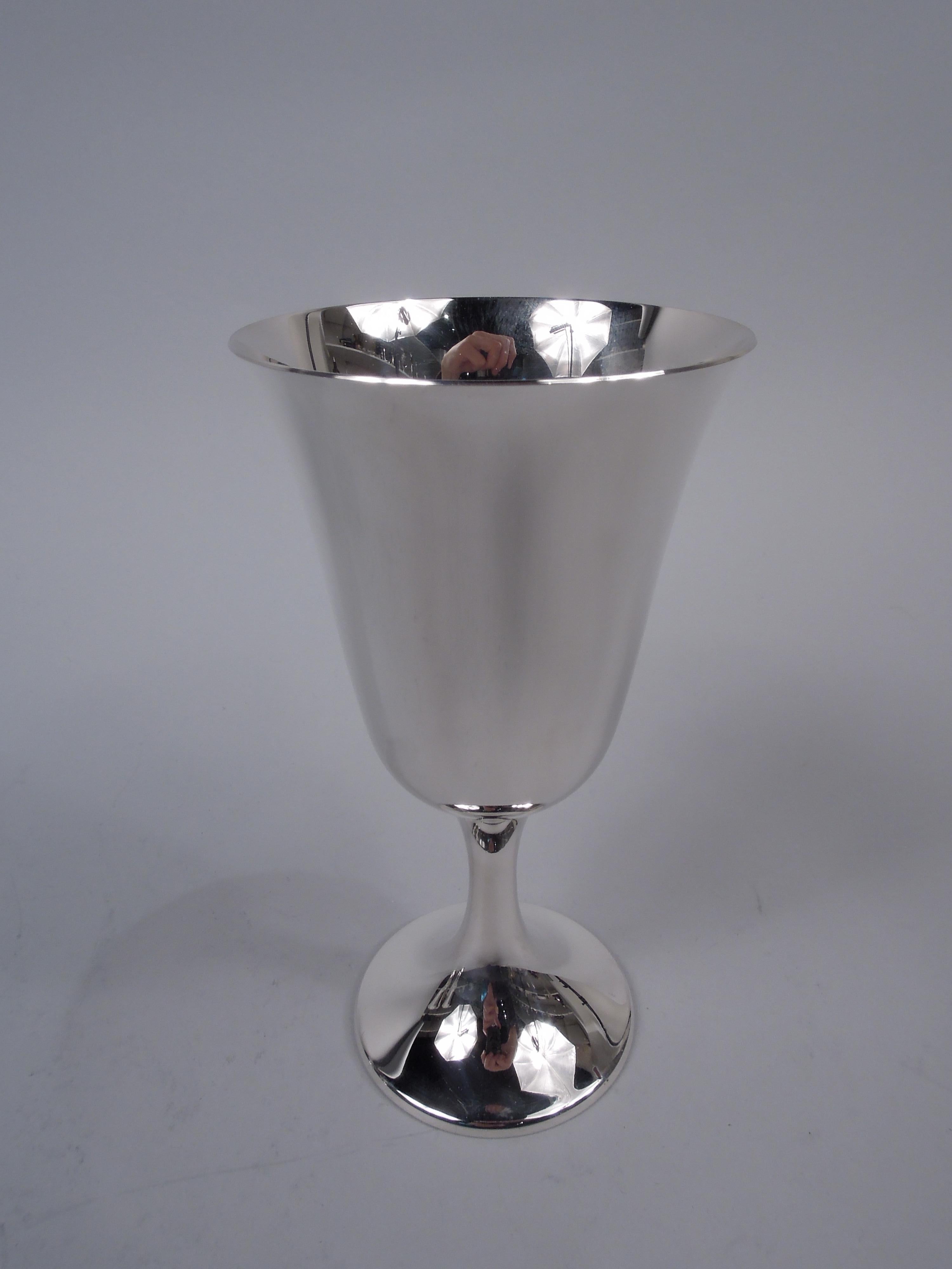 Colonial Revival Set of 8 Gorham Sterling Silver Goblets in Desirable Puritan Pattern For Sale
