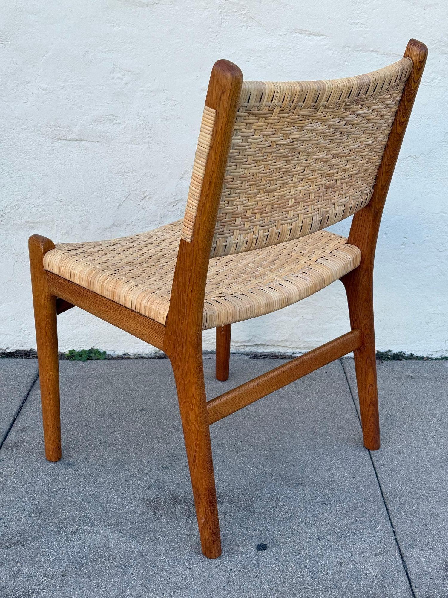 Set di 8 sedie da pranzo Hans Wegner CH-31 in vendita 1