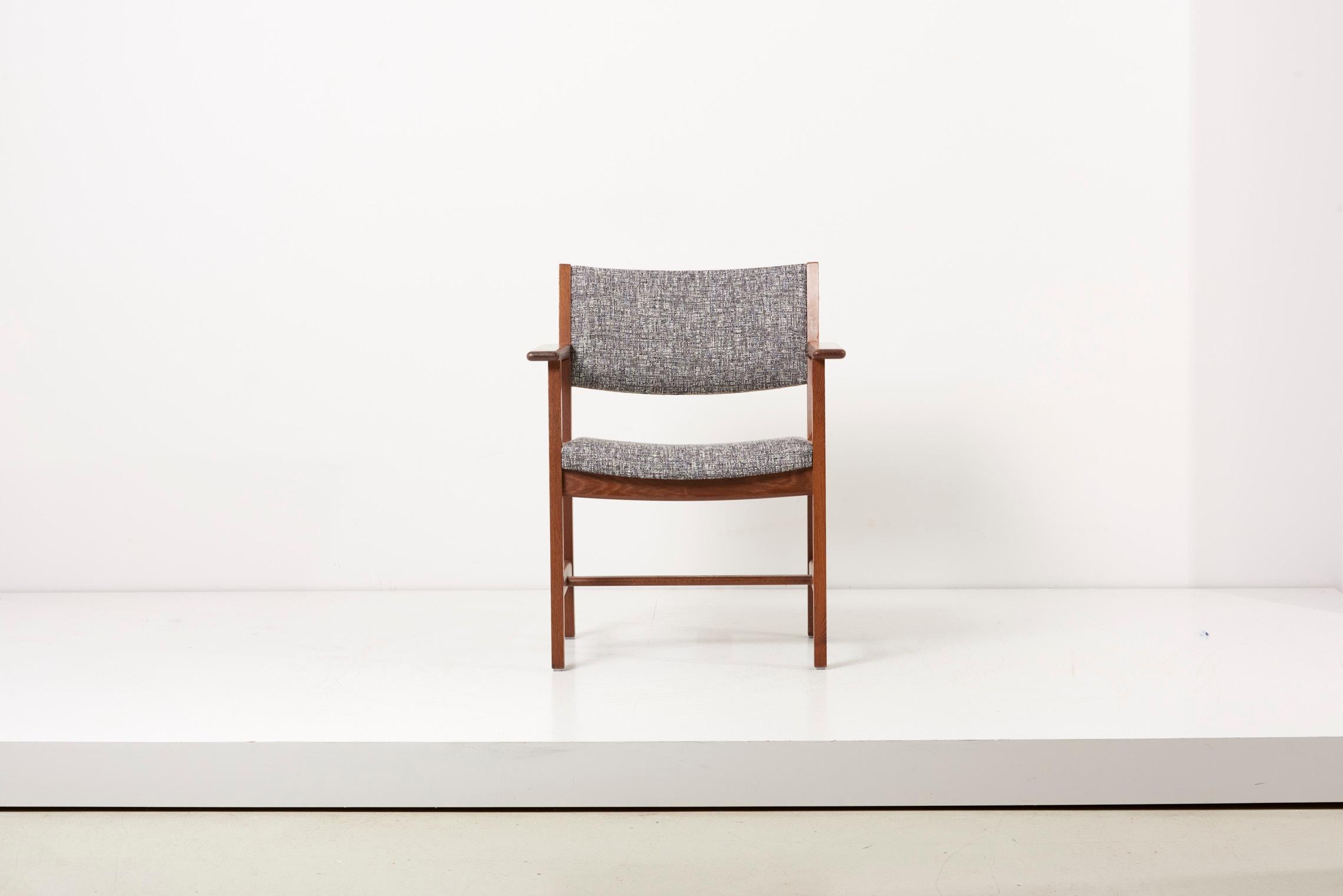 Satz von 8 Hans Wegner GE-Esszimmerstühlen für GETAMA, Dänemark, 1950er Jahre (Dänisch) im Angebot