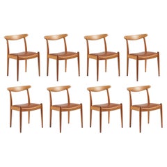 Set of 8 Hans Wegner Model W1 Oak Dining Chairs, 1950s