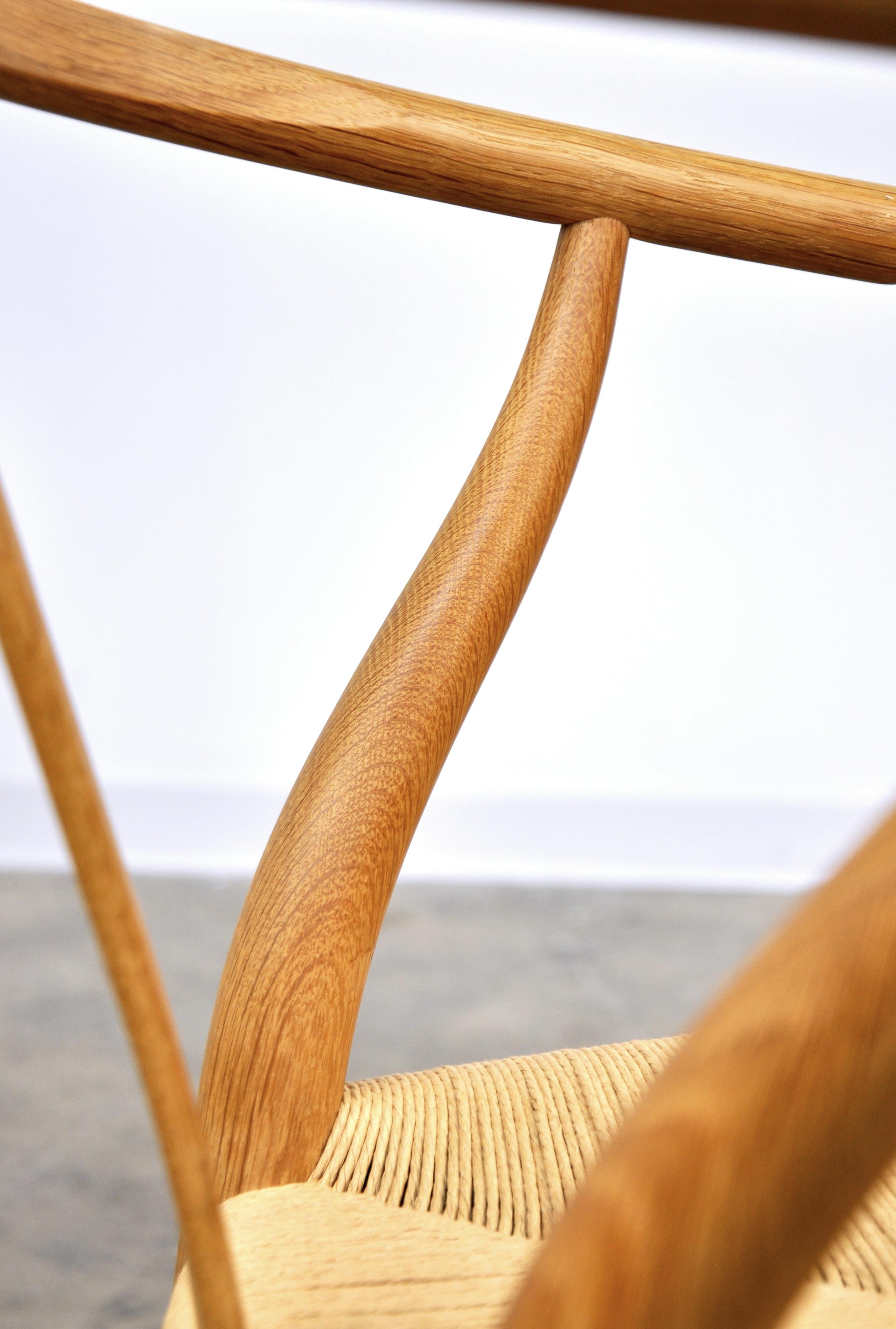 Set of Eight Hans Wegner Oak Wishbone Chairs 5