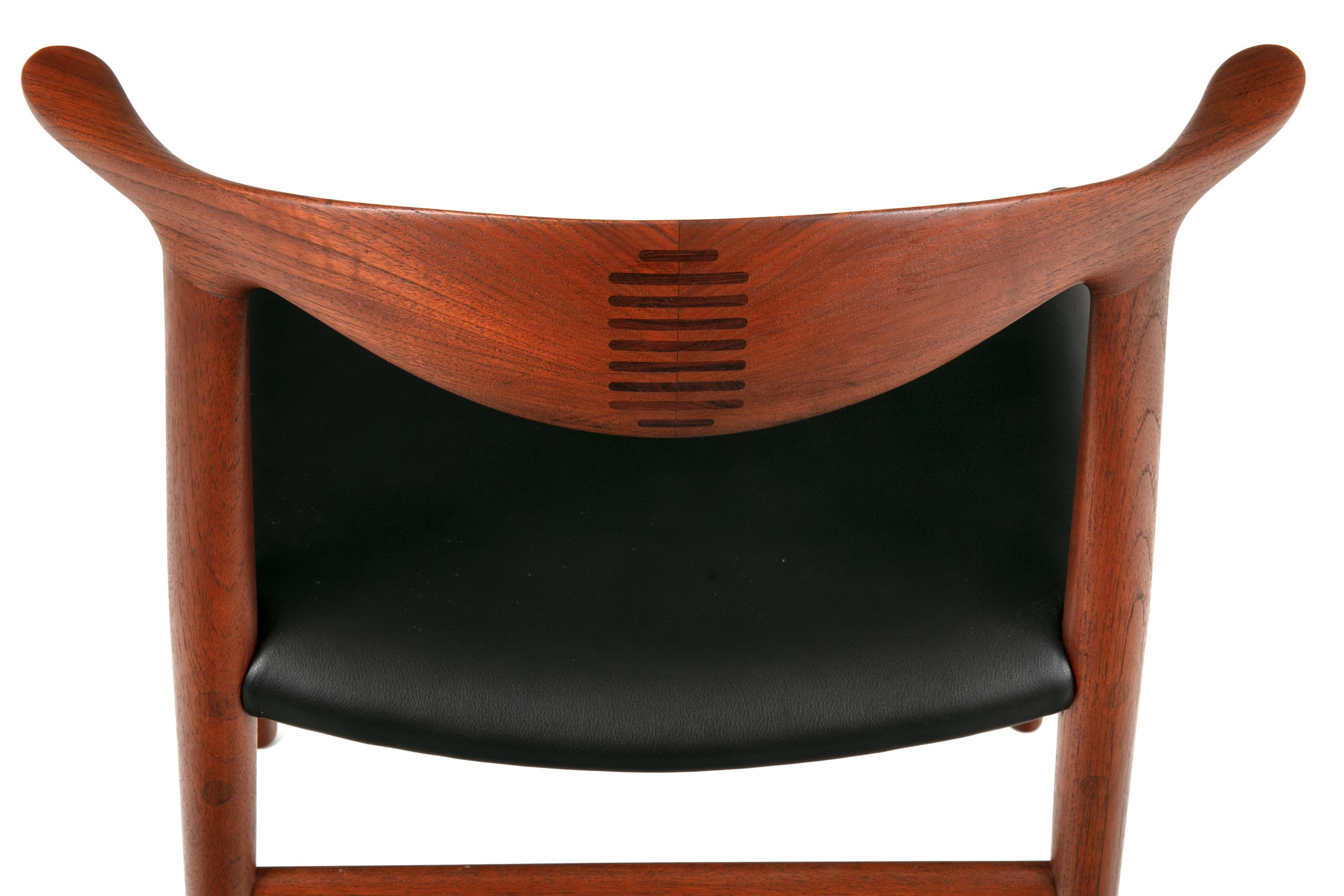 Set of 8 Hans Wegner PP505 Teak & Black Leather 