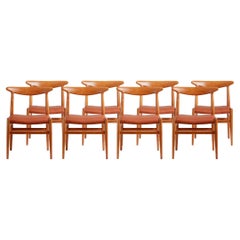 Vintage Set of 8 Hans Wegner W2 Dining Chairs