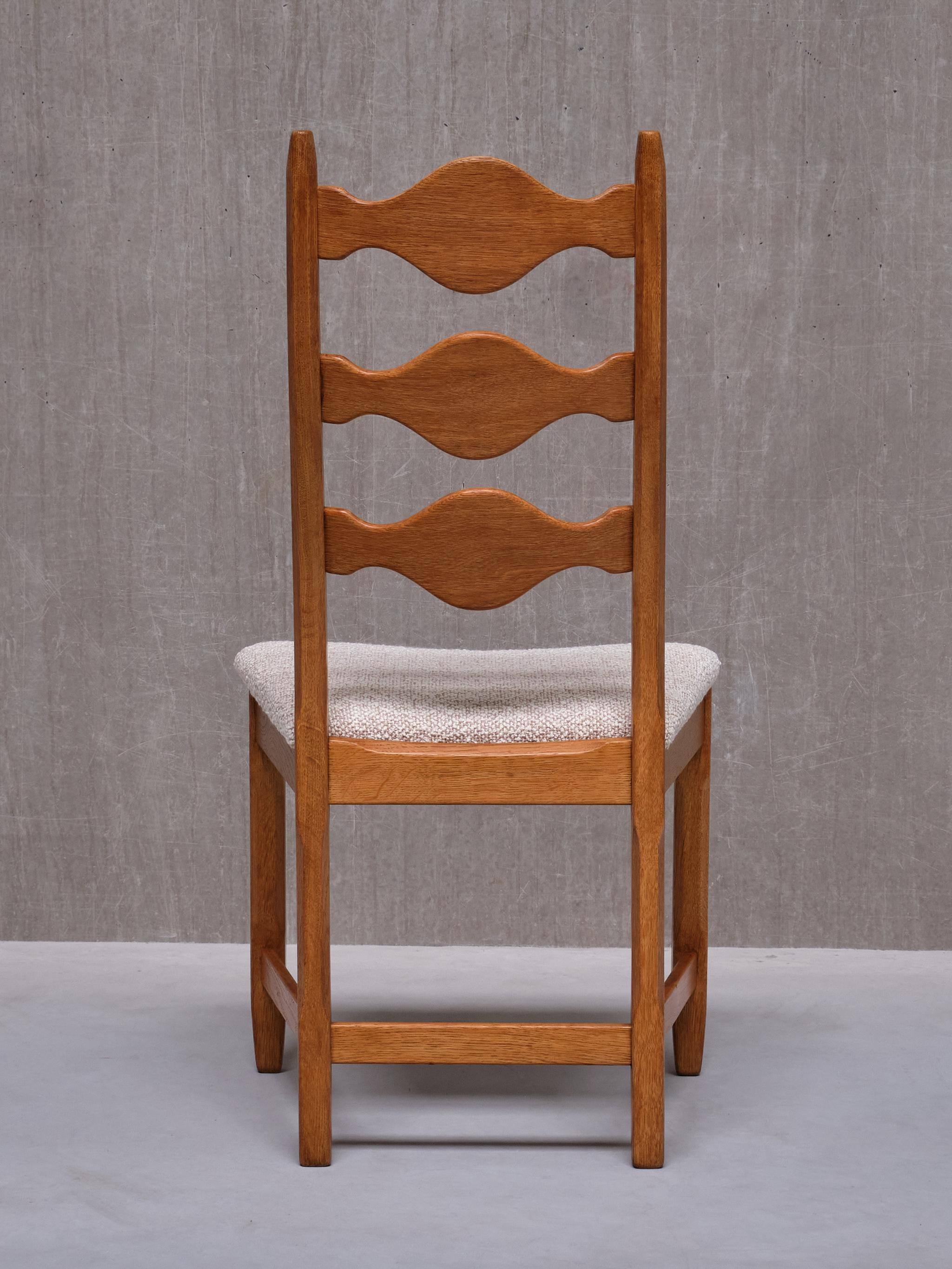 Set of 8 Henning Kjærnulf Dining Chairs, Oak and Ivory Bouclé, Denmark, 1960s 8