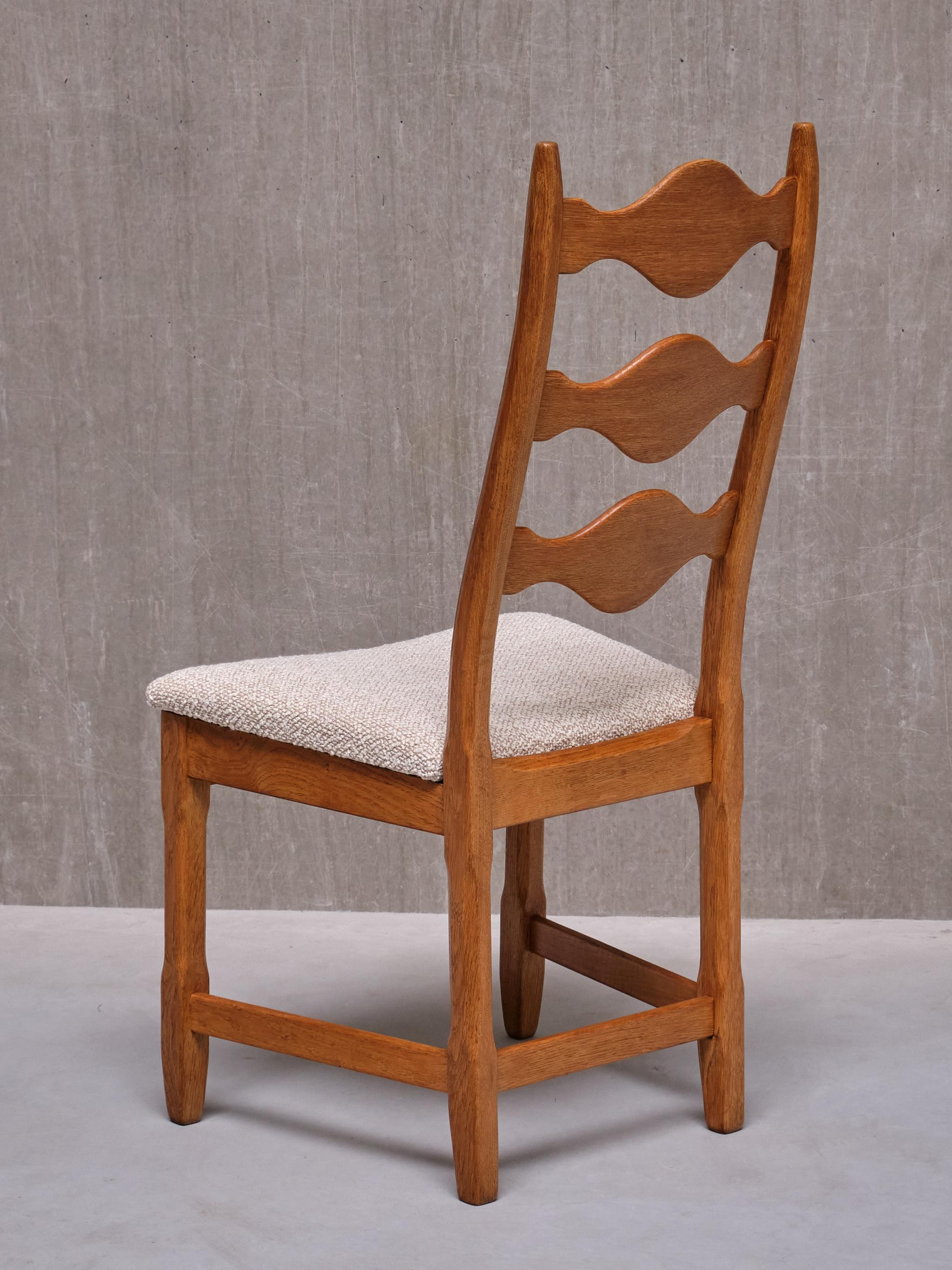 Set of 8 Henning Kjærnulf Dining Chairs, Oak and Ivory Bouclé, Denmark, 1960s 9
