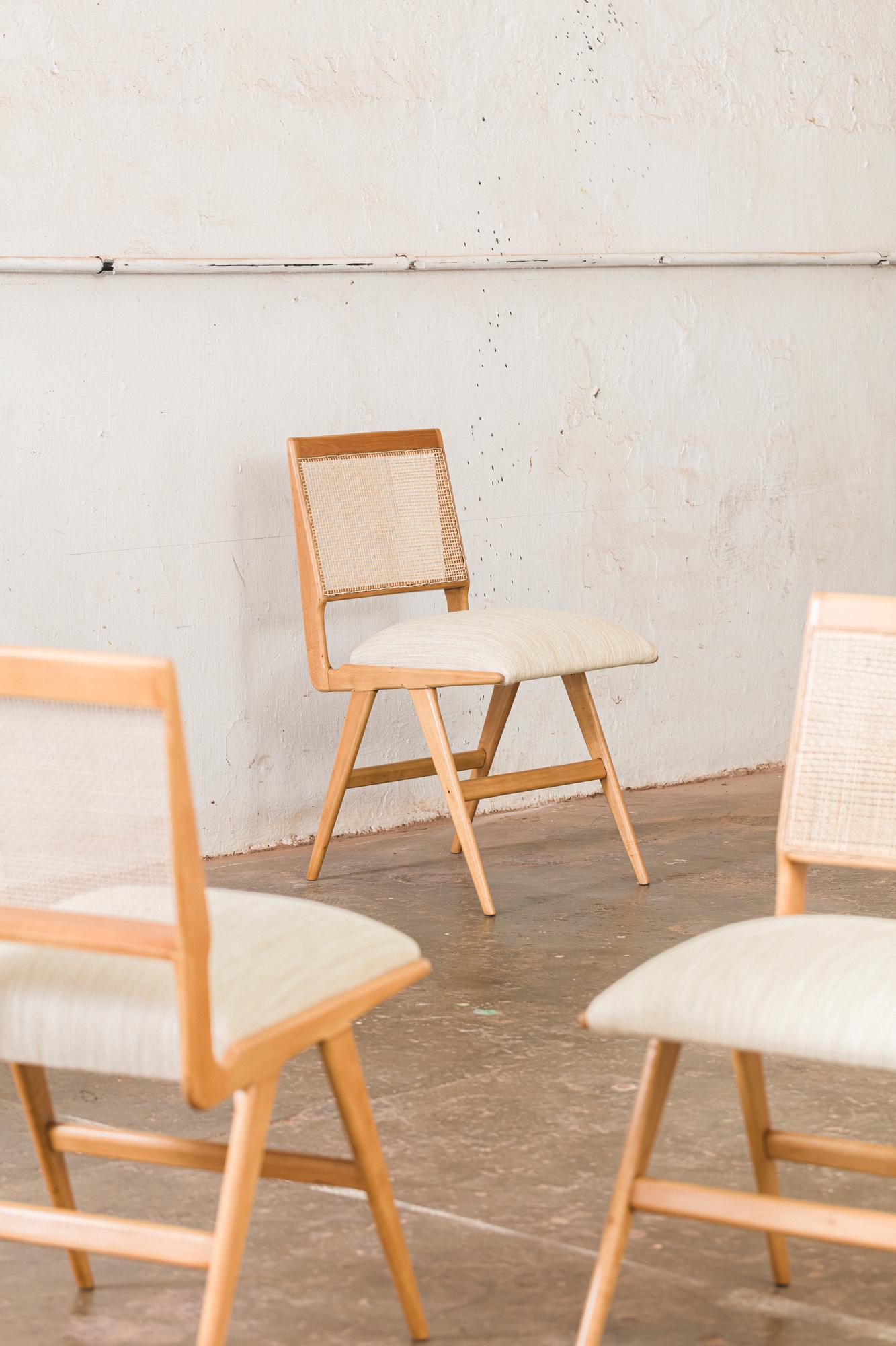 Brazilian Set of 8 Iconic Chairs by Martin Eisler For Sale
