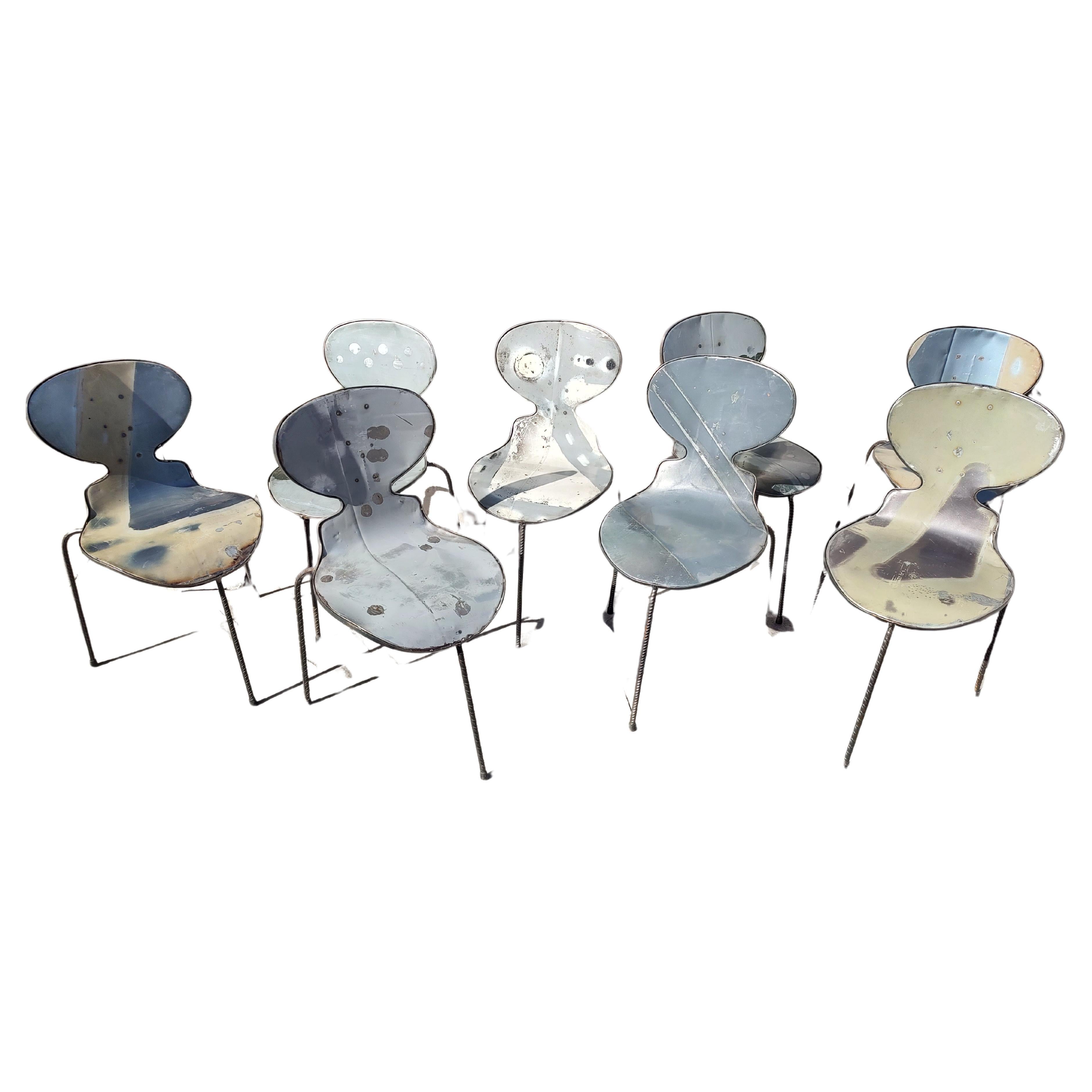 Ensemble de 8 chaises de salle à manger sculpturales en métal de style industriel par PO! Paris C1990