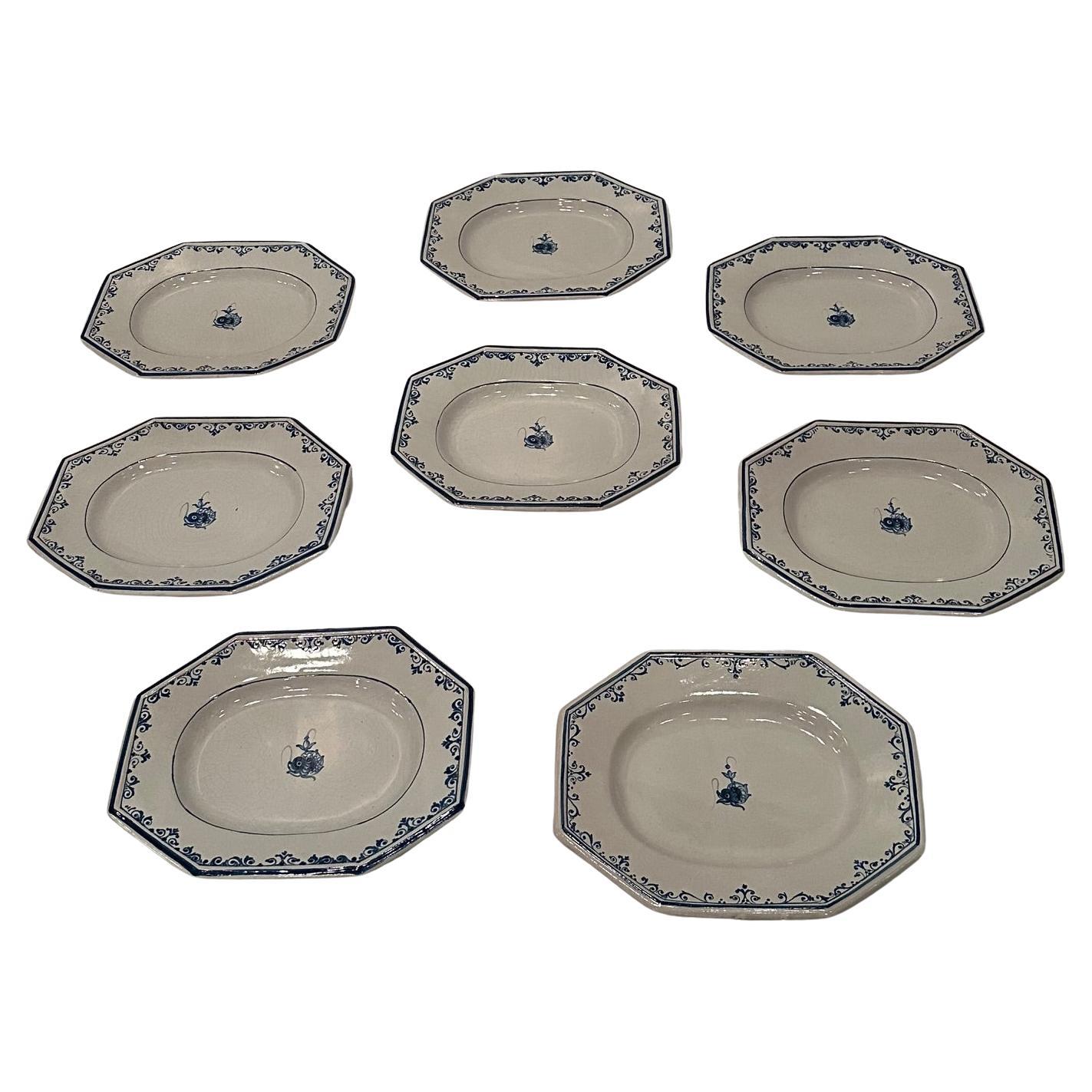 Set di 8 piatti ottagonali in ceramica italiana dipinti a mano da Gumps in vendita
